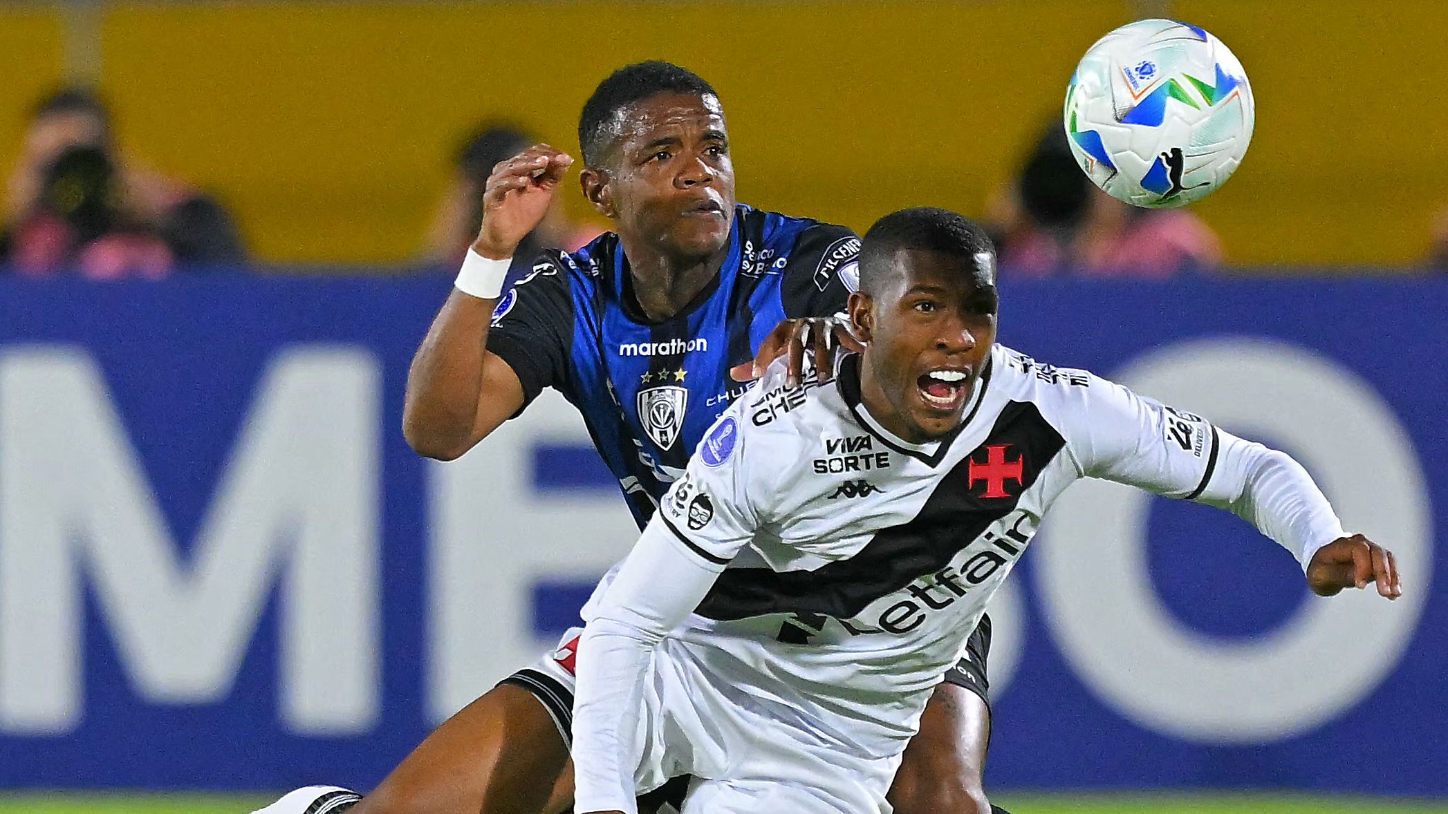 FBL-SUDAMERICANA-DELVALLE-VASCO