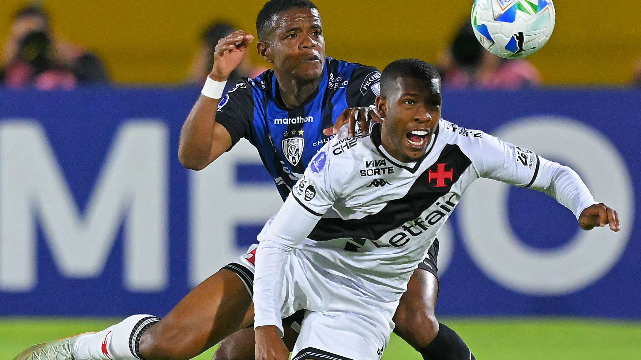 FBL-SUDAMERICANA-DELVALLE-VASCO