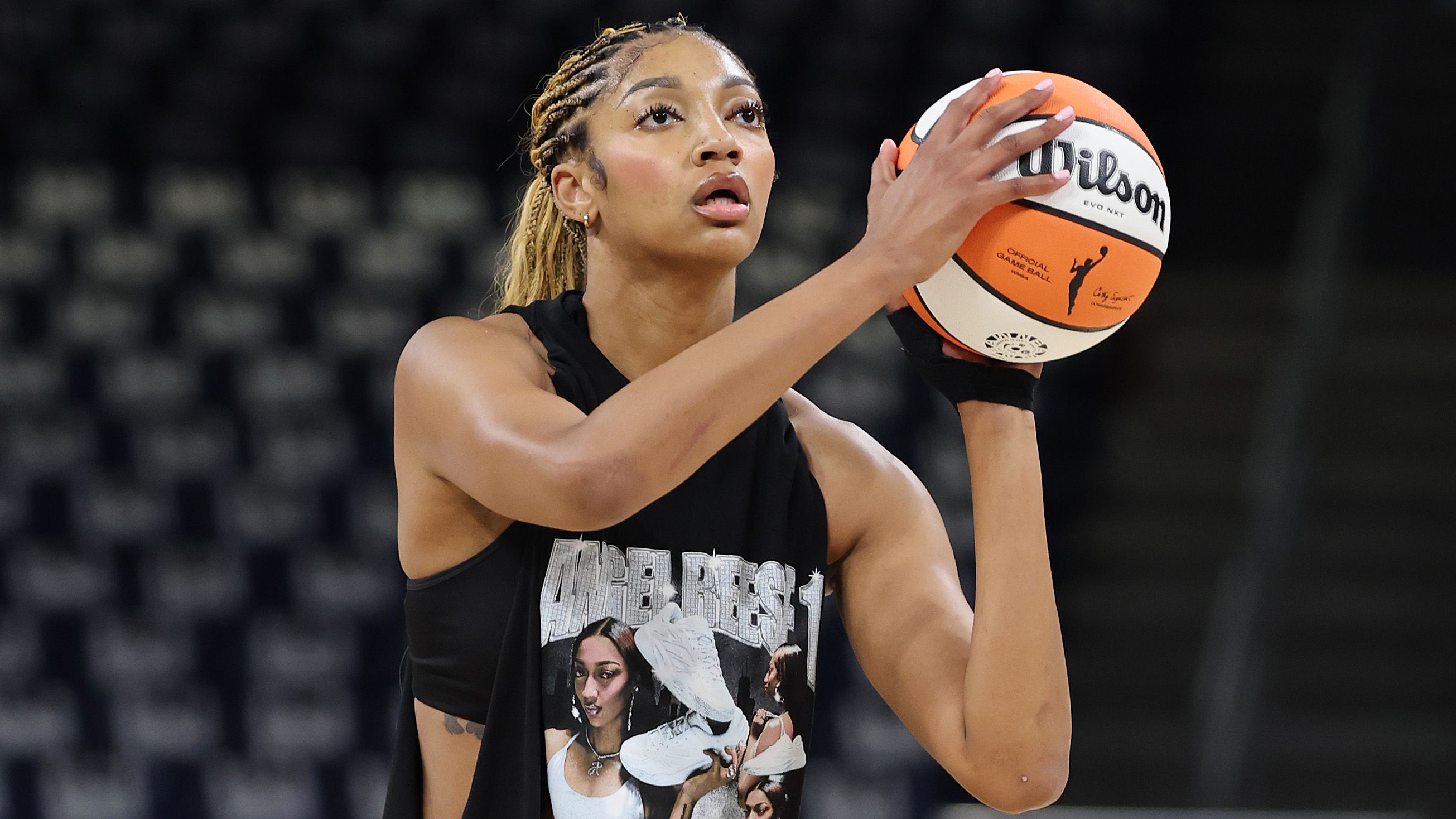 Dallas Wings v Chicago Sky