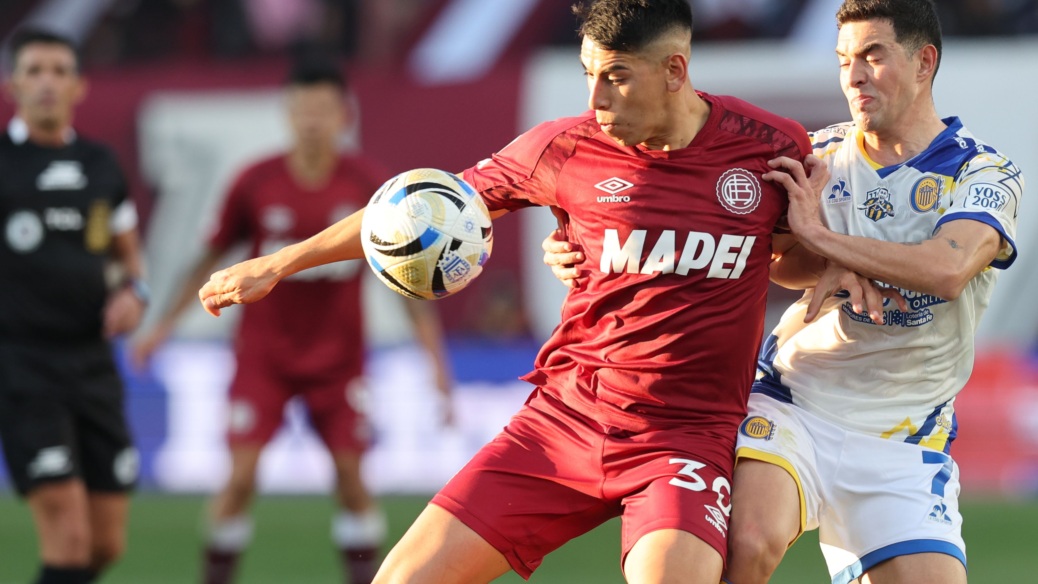 Lanus v Rosario Central - Torneo Clausura Betano 2025