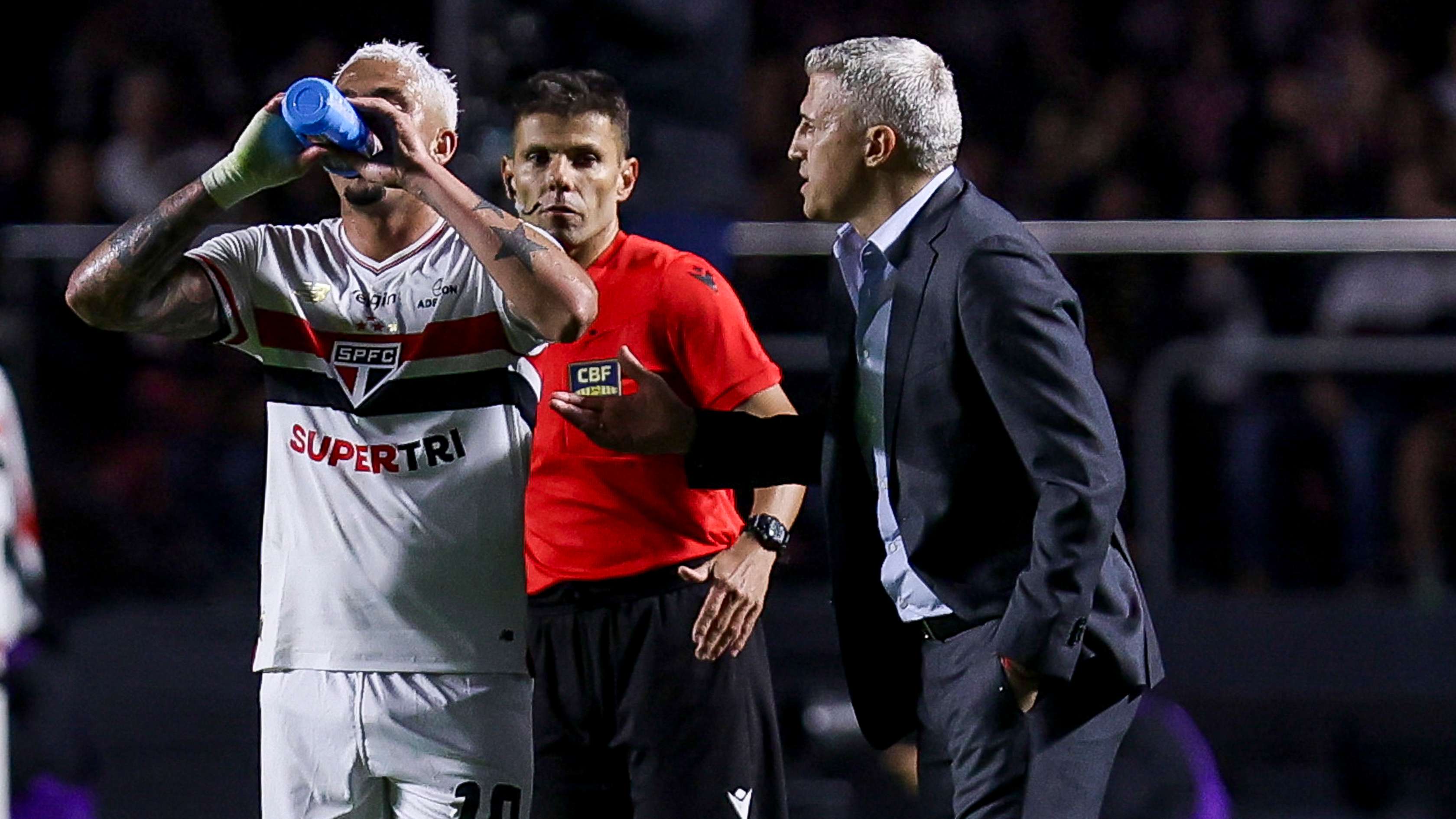 Sao Paulo v Corinthians - Brasileirao 2025