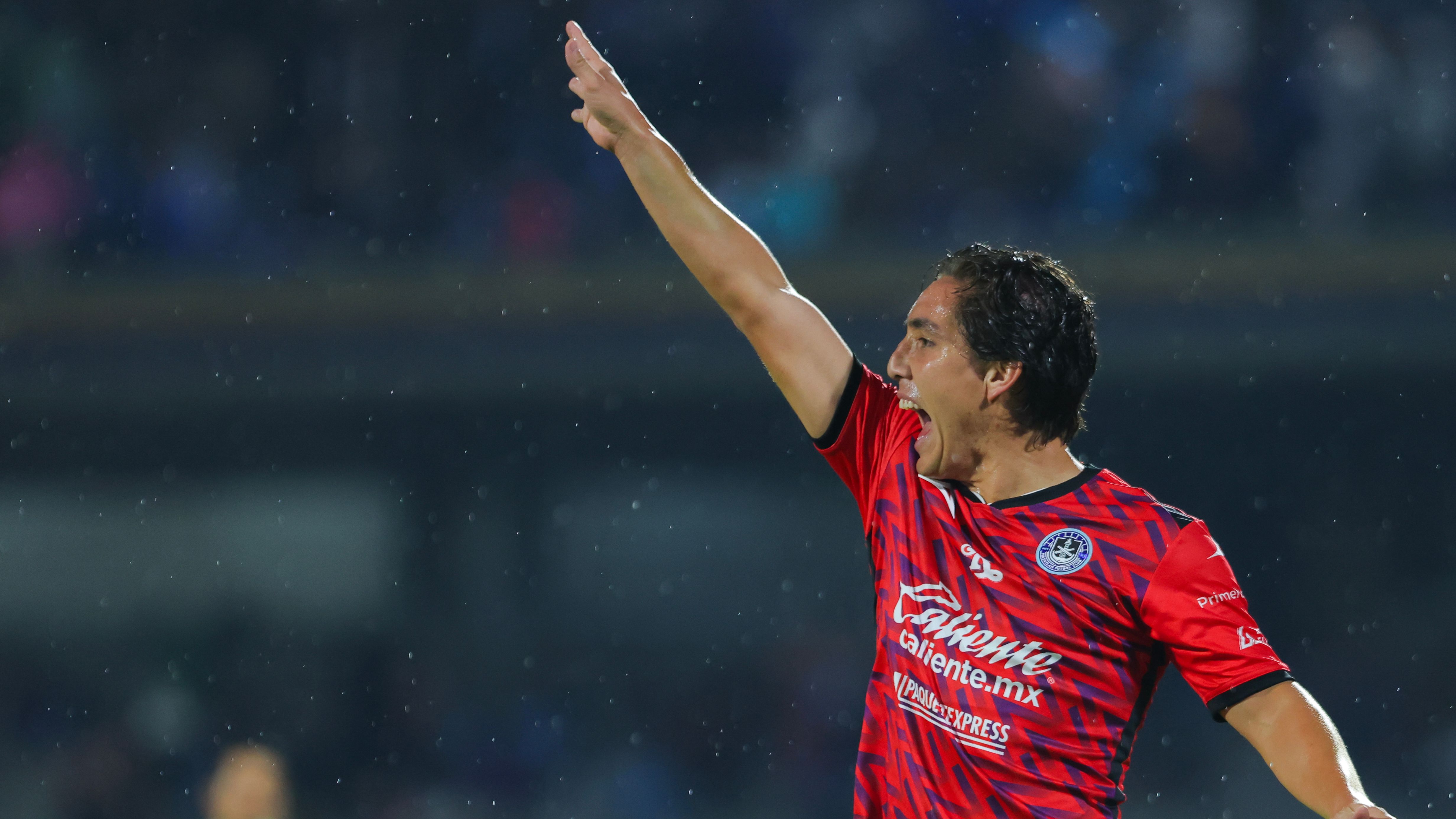 Cruz Azul v Mazatlan FC - Torneo Apertura 2025 Liga MX