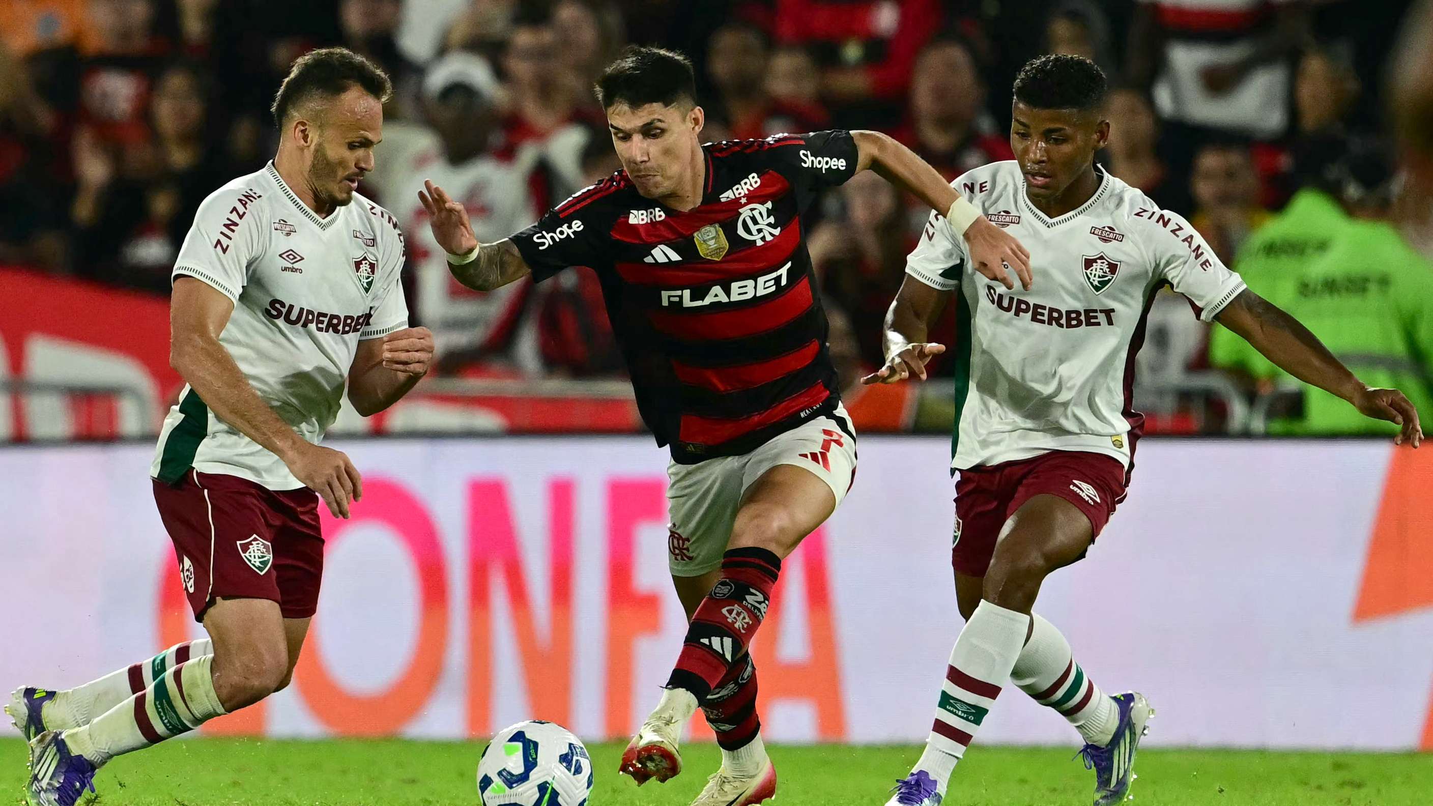 FBL-BRA-FLAMENGO-FLUMINENSE