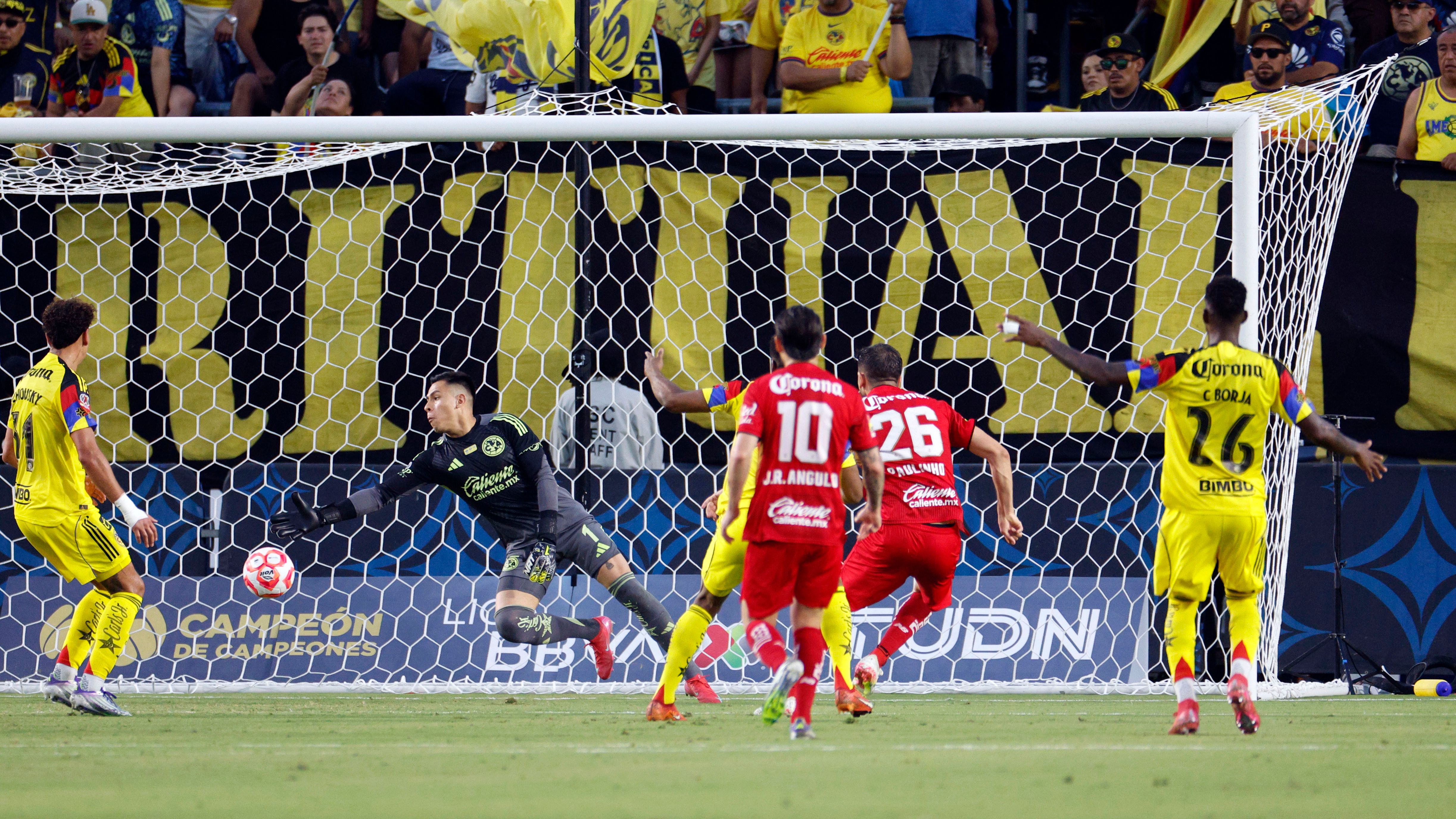 Club America v Toluca - Campeon de Campeones 2024-25
