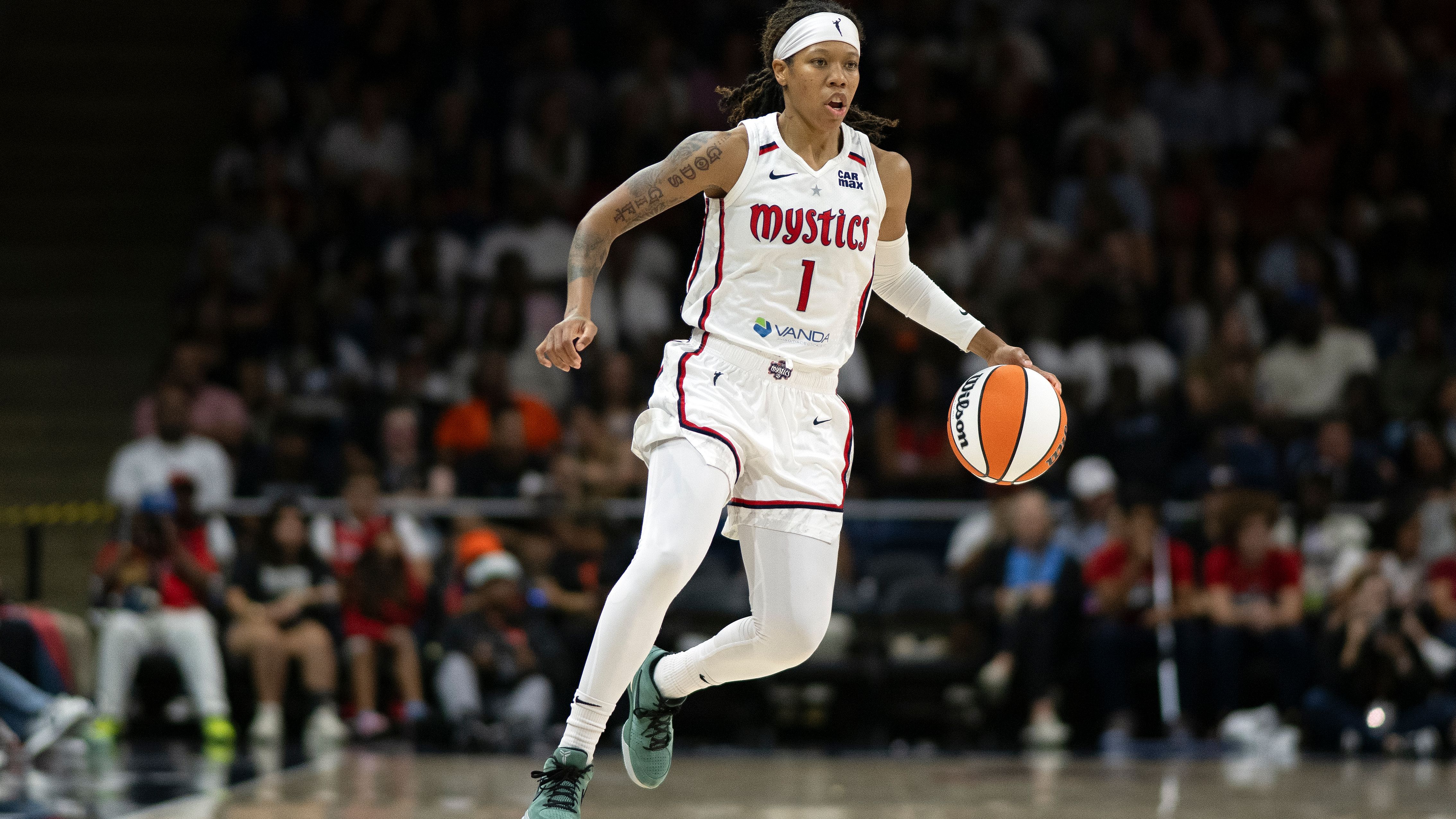 Los Angeles Sparks v Washington Mystics
