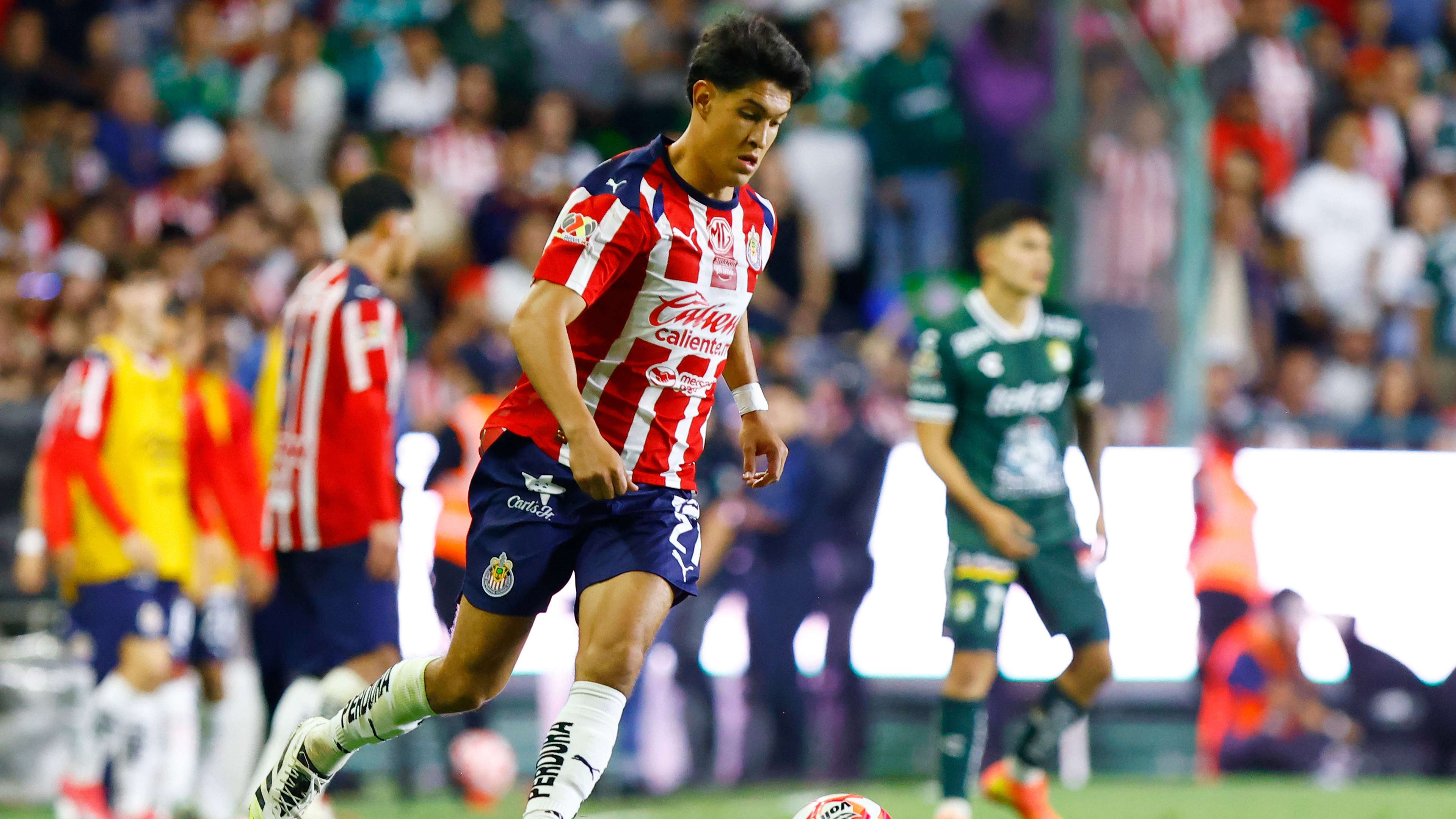 Leon v Chivas - Torneo Apertura 2025 Liga MX