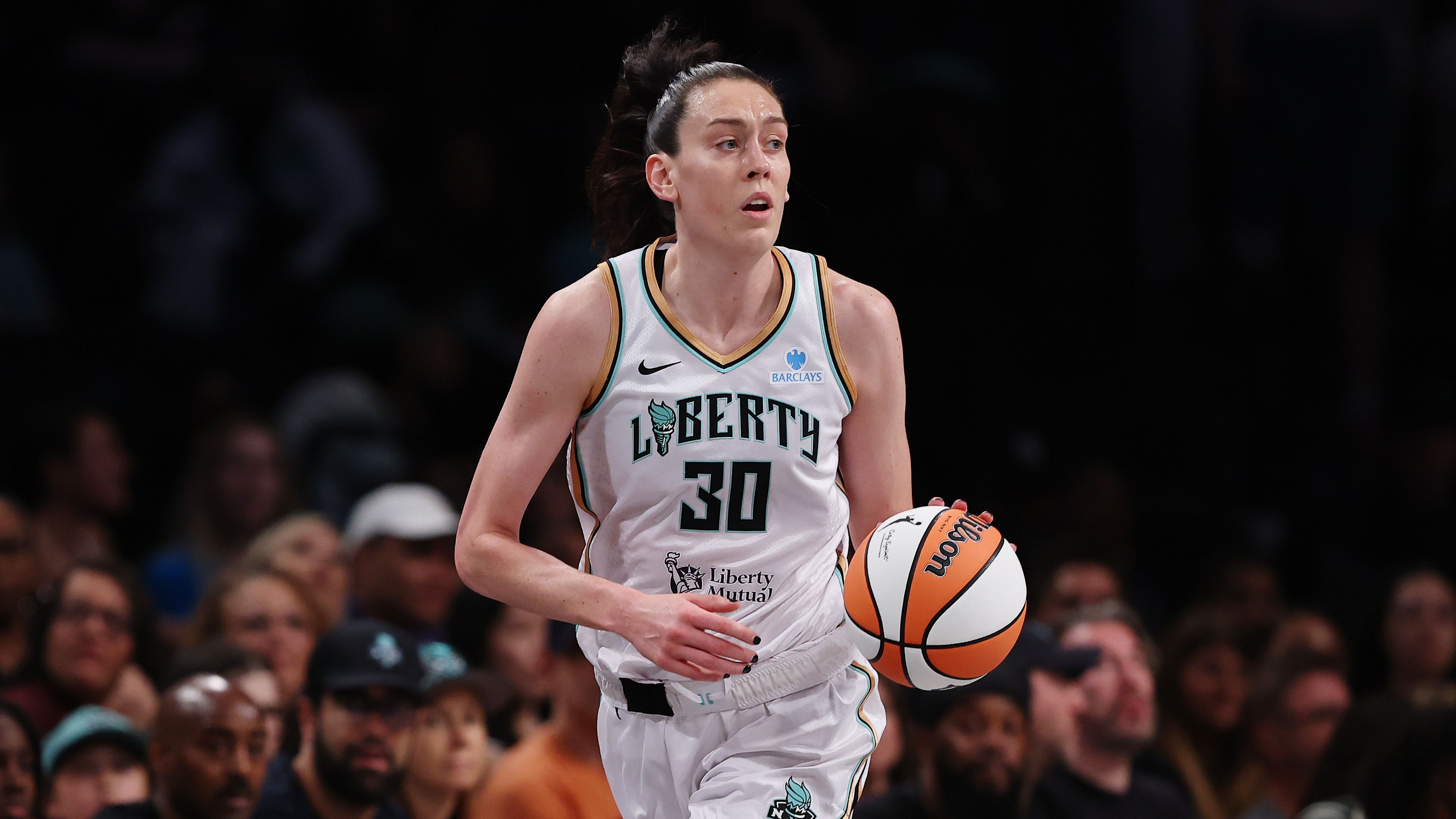 Los Angeles Sparks v New York Liberty