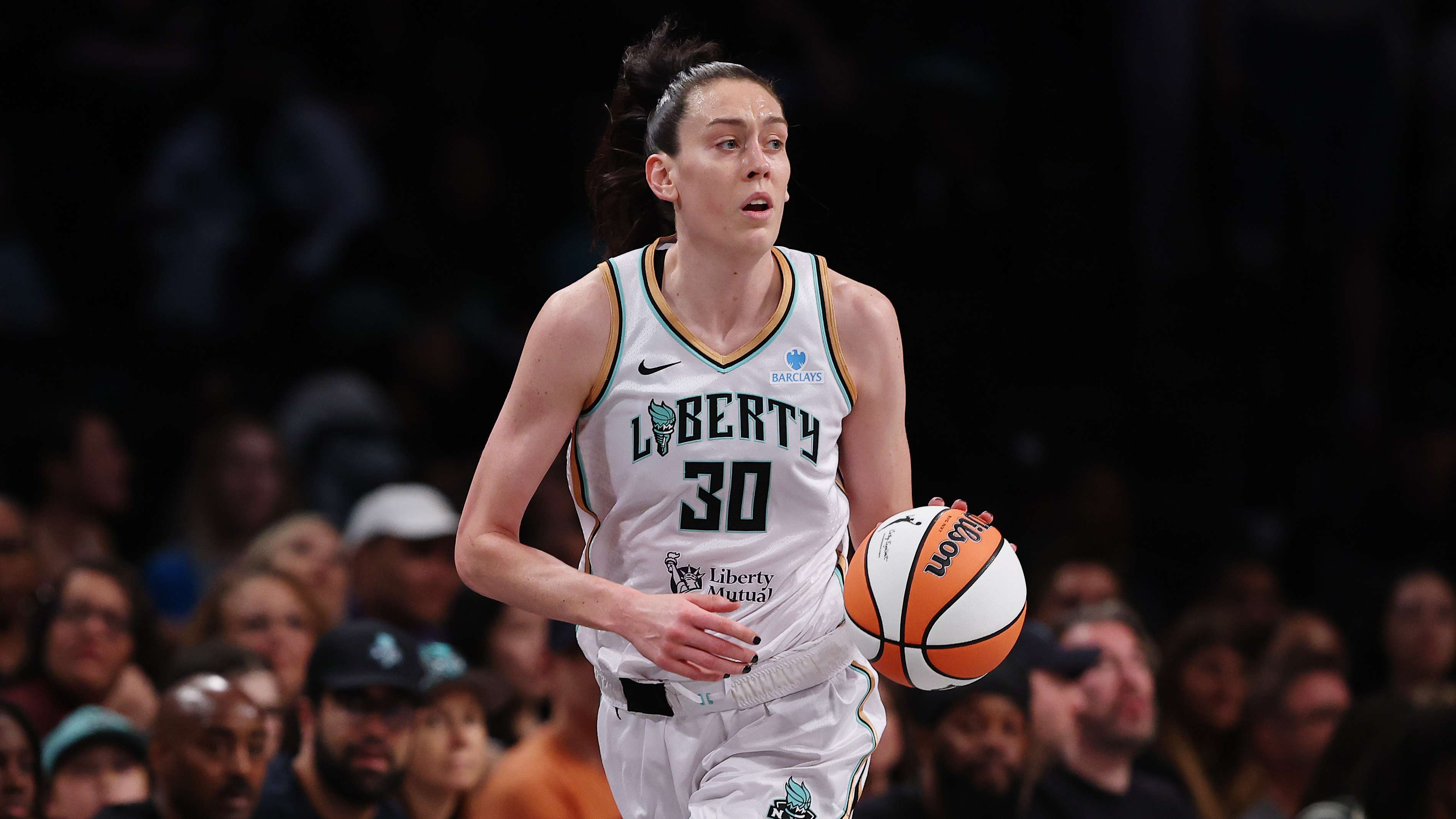 Los Angeles Sparks v New York Liberty
