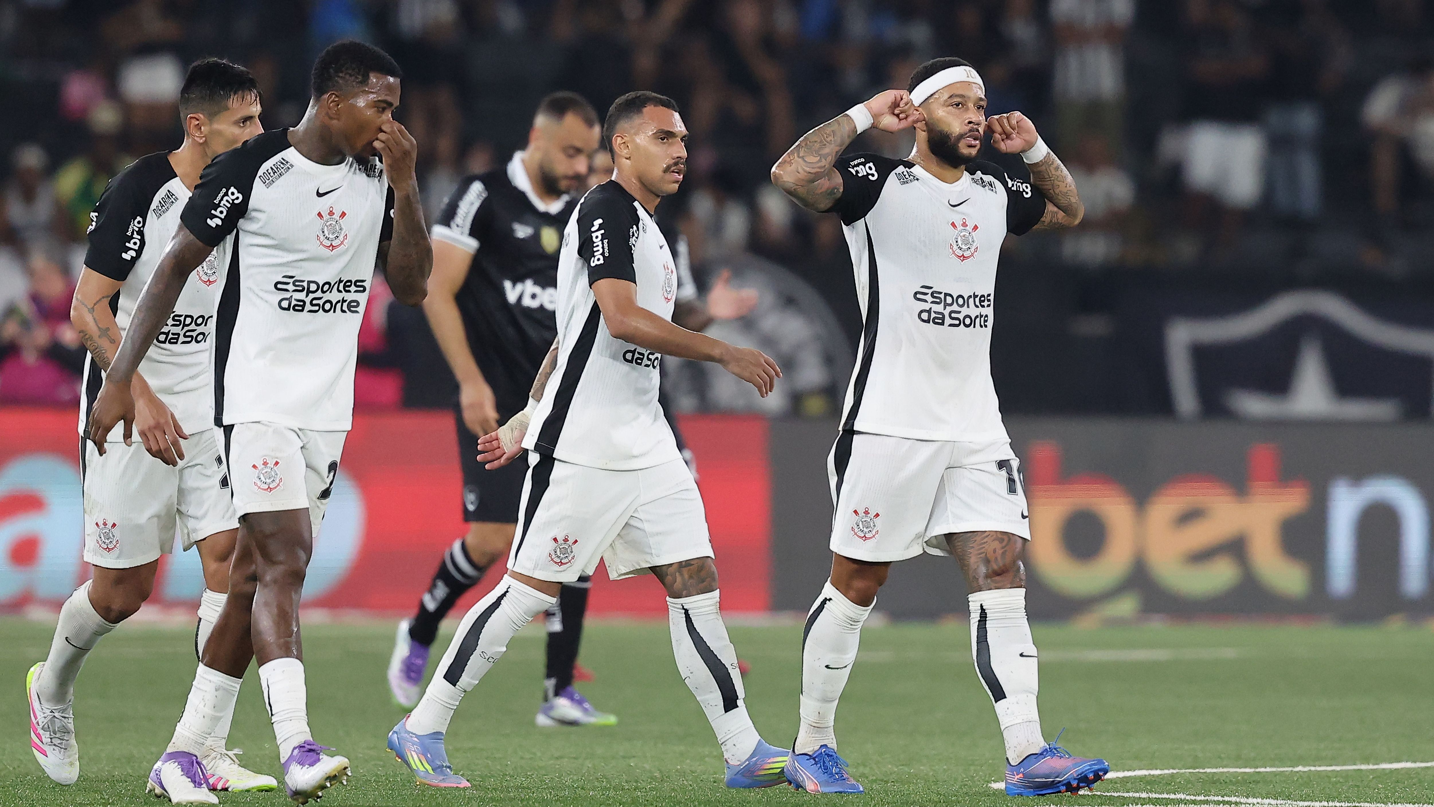 Botafogo v Corinthians - Brasileirao 2025