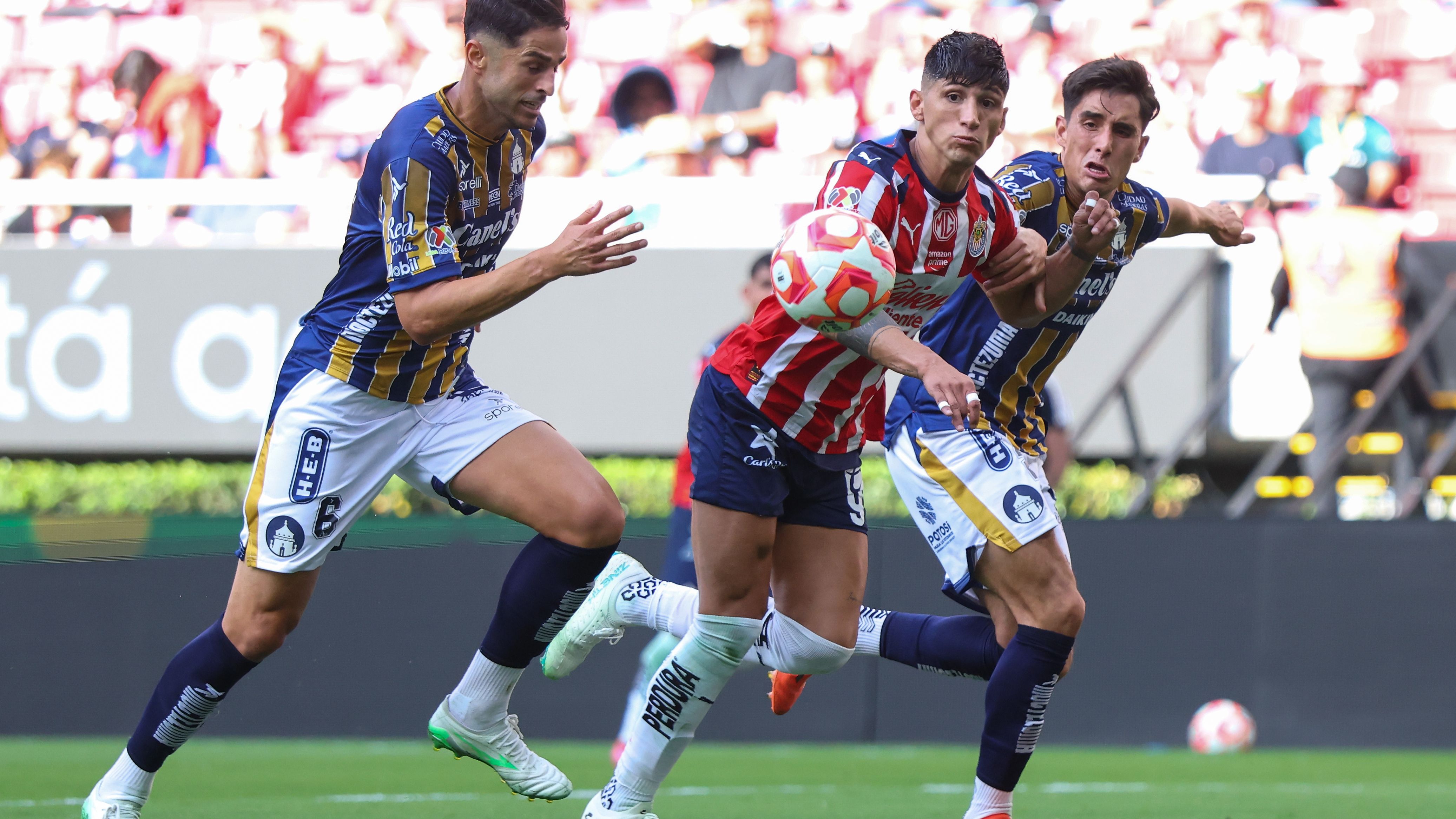 Chivas v Atletico San Luis - Torneo Apertura 2025 Liga MX