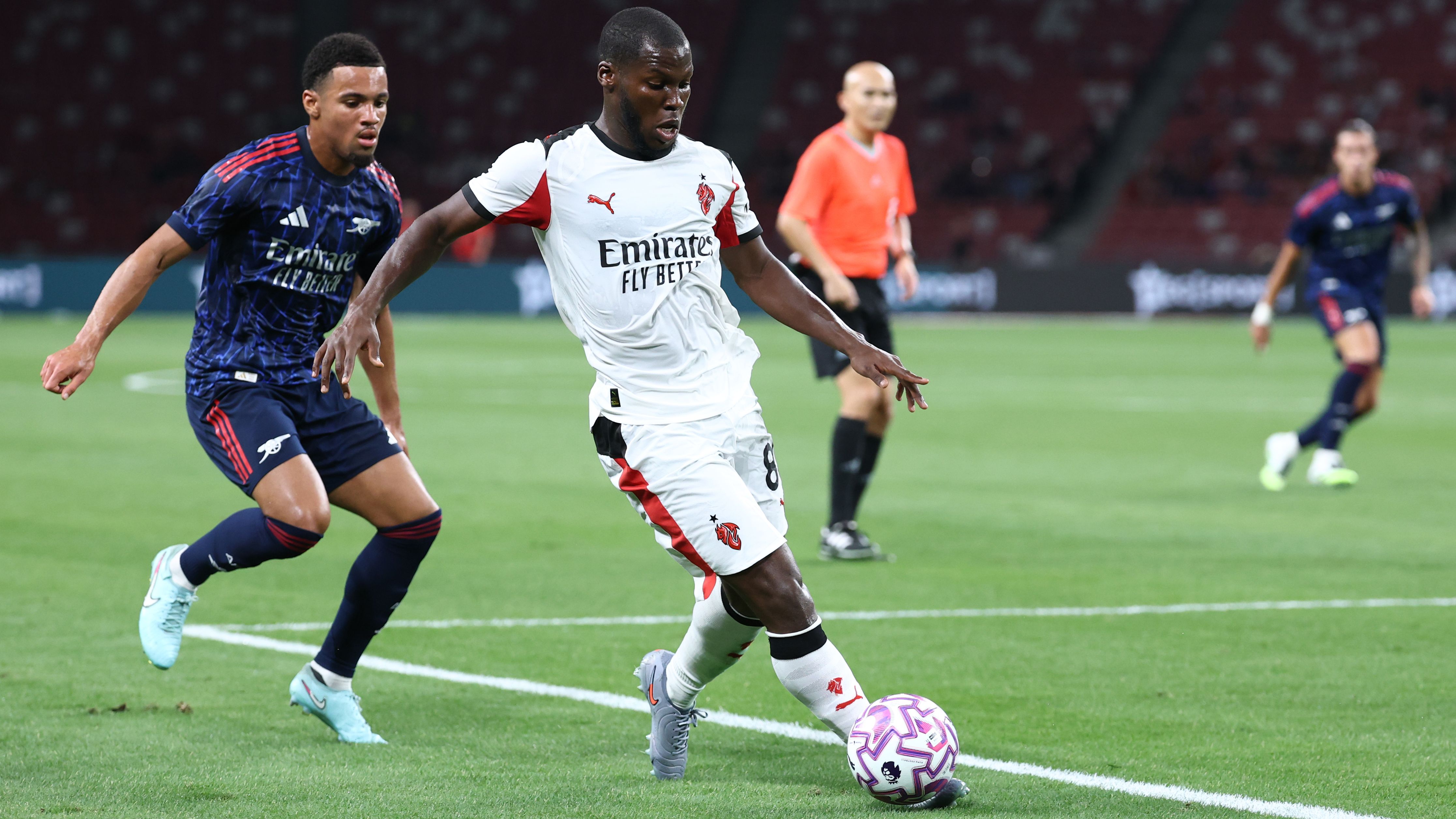 Arsenal FC v AC Milan: Pre-Season Friendly