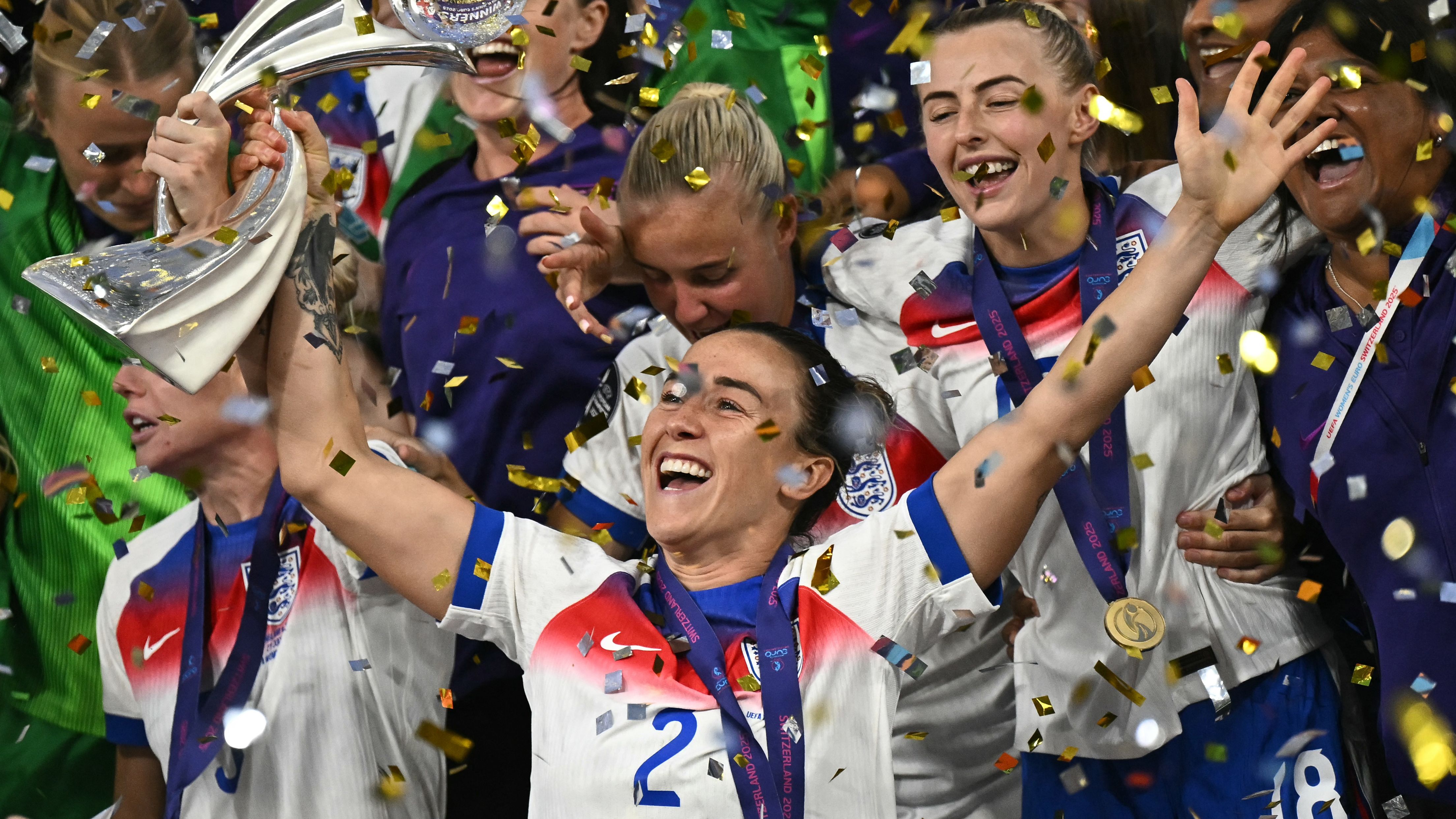 'She's in a good place' - Sonia Bompastor issues update on Lucy Bronze injury recovery after Lionesses' bitter blow | Goal.com UK