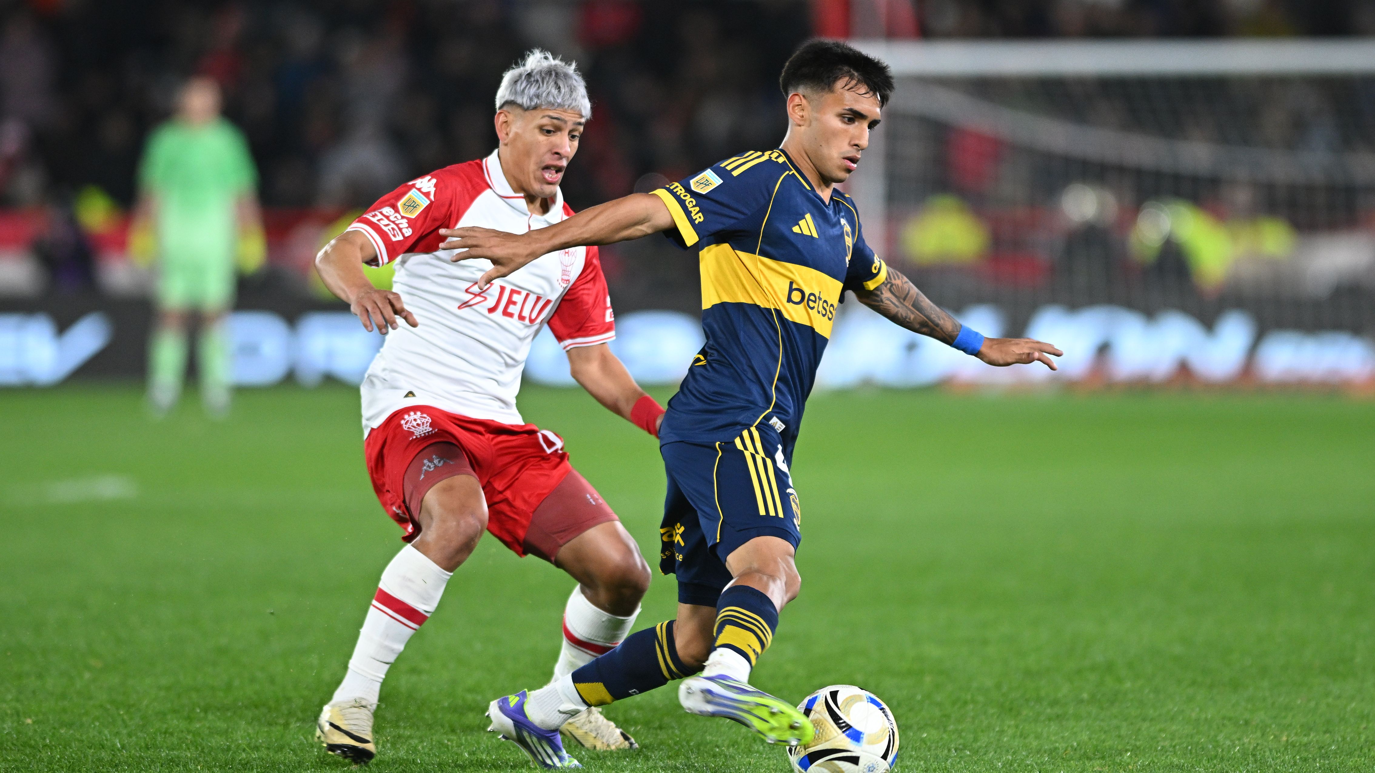 Huracan v Boca Juniors - Torneo Clausura Betano 2025