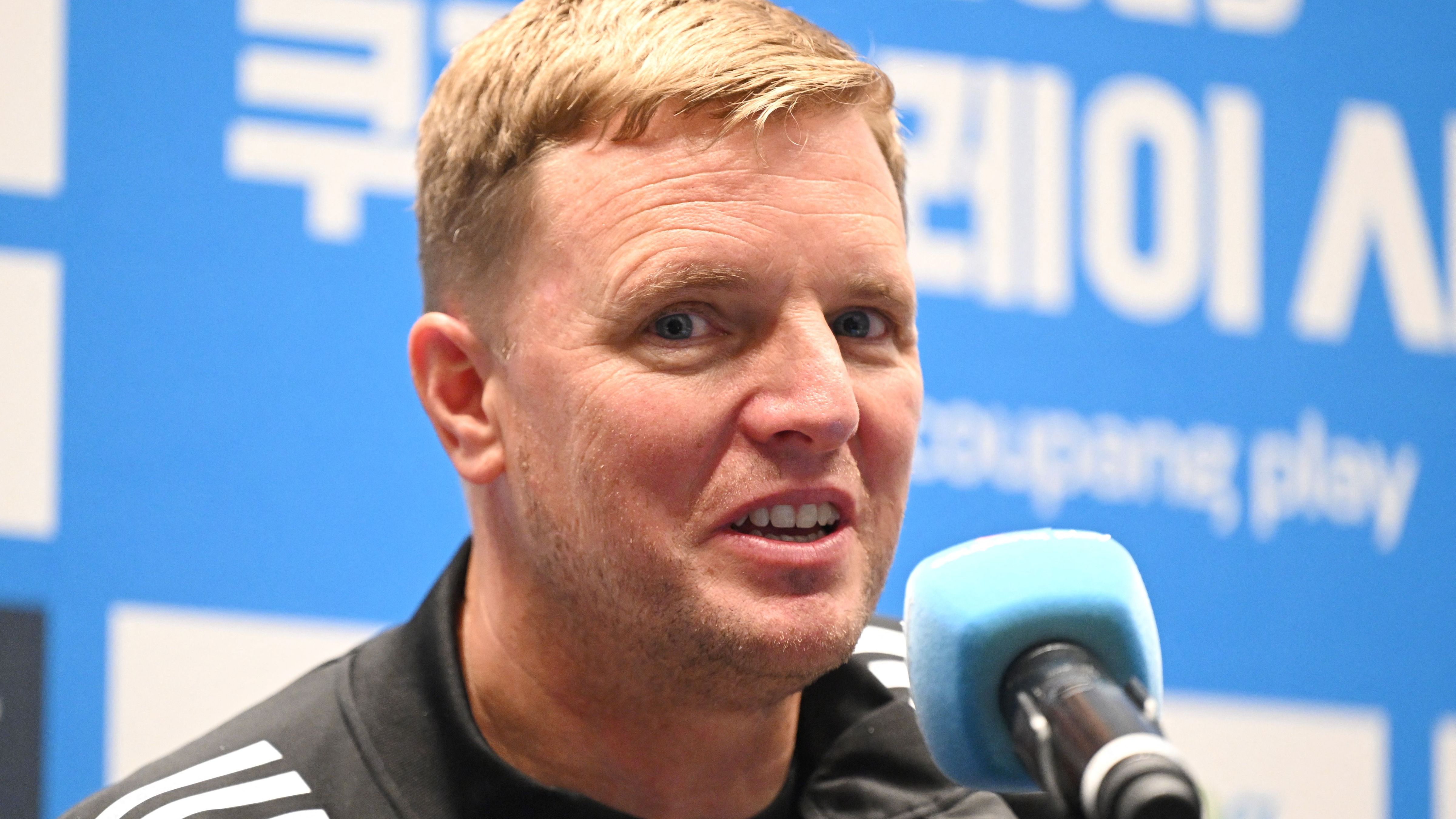 FBL-KOR-ENG-PR-NEWCASTLE