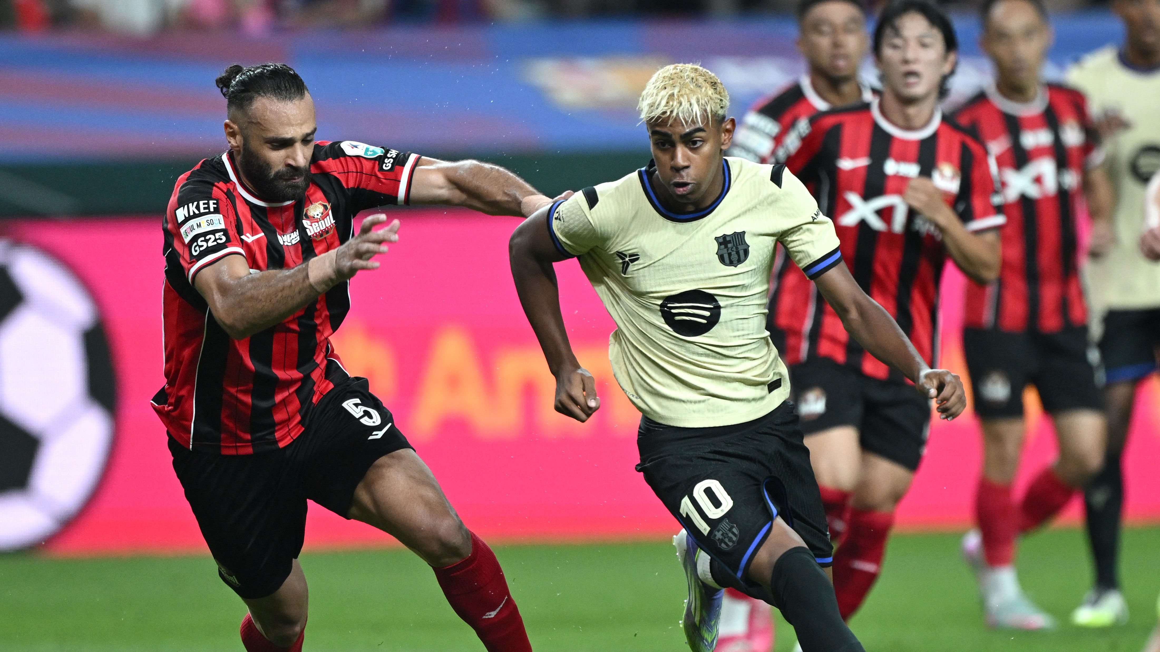 FBL-KOR-ESP-BARCELONA-SEOUL