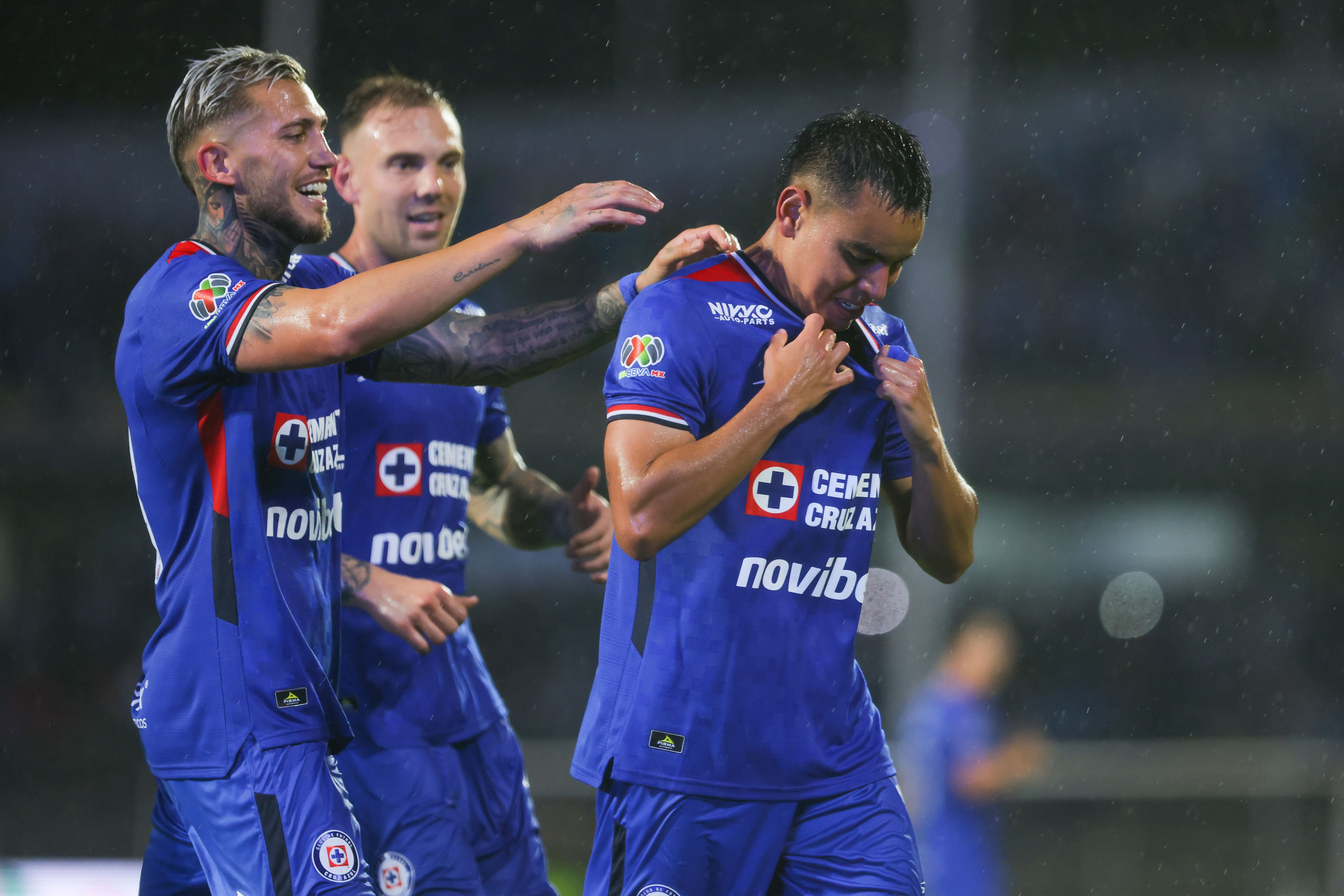 Cruz Azul v Leon - Torneo Apertura 2025 Liga MX