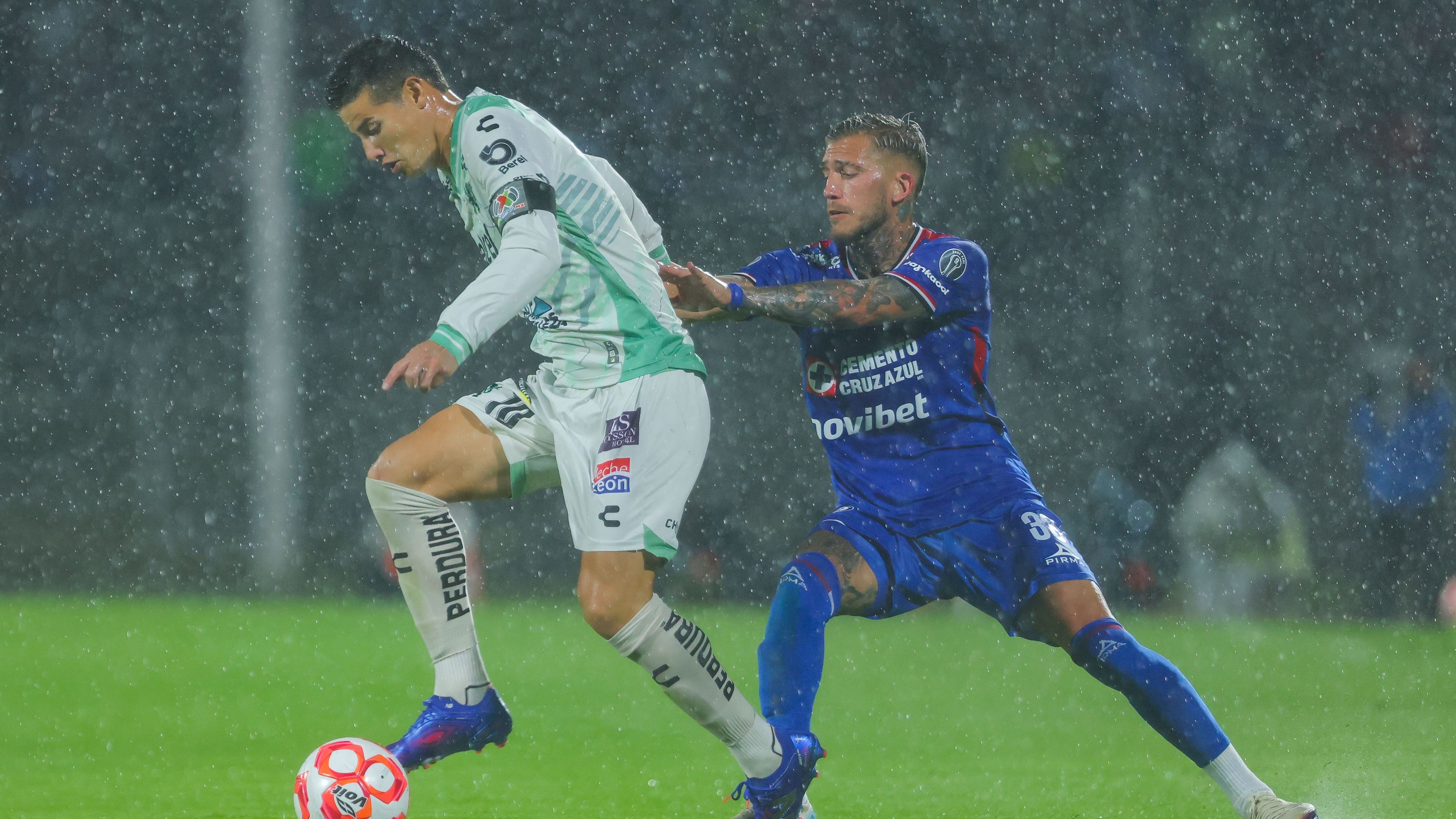 Cruz Azul v Leon - Torneo Apertura 2025 Liga MX