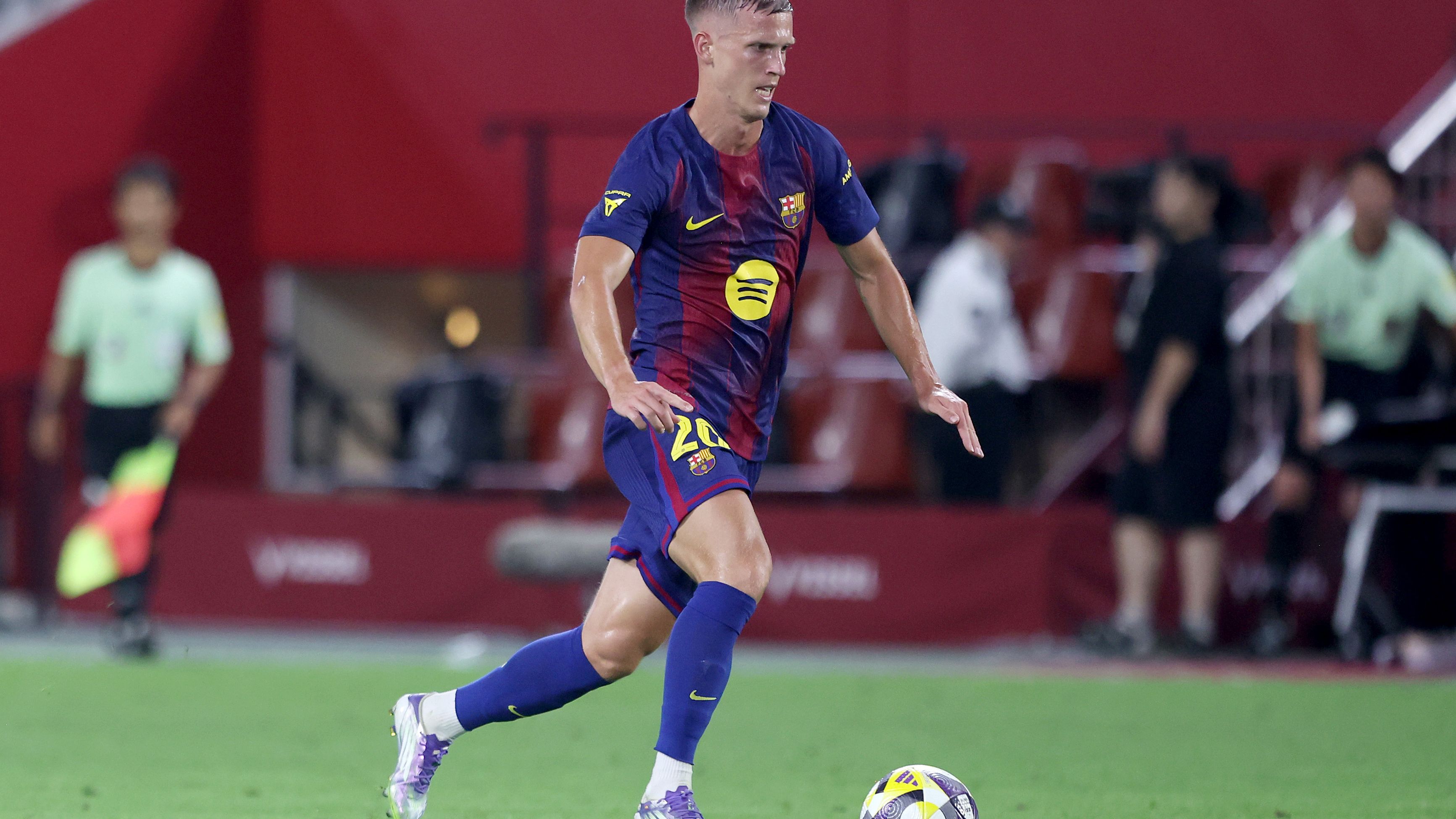 Vissel Kobe v FC Barcelona - Preseason Friendly