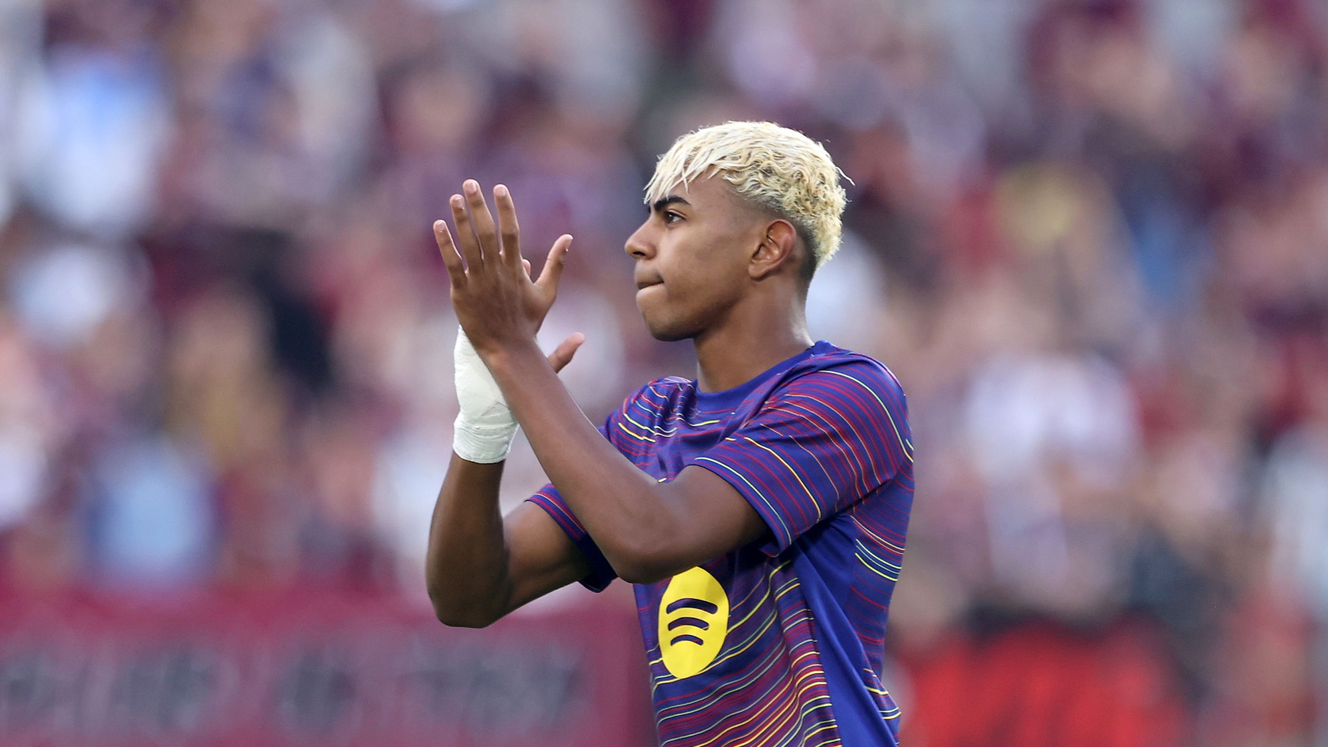 Vissel Kobe v FC Barcelona - Preseason Friendly