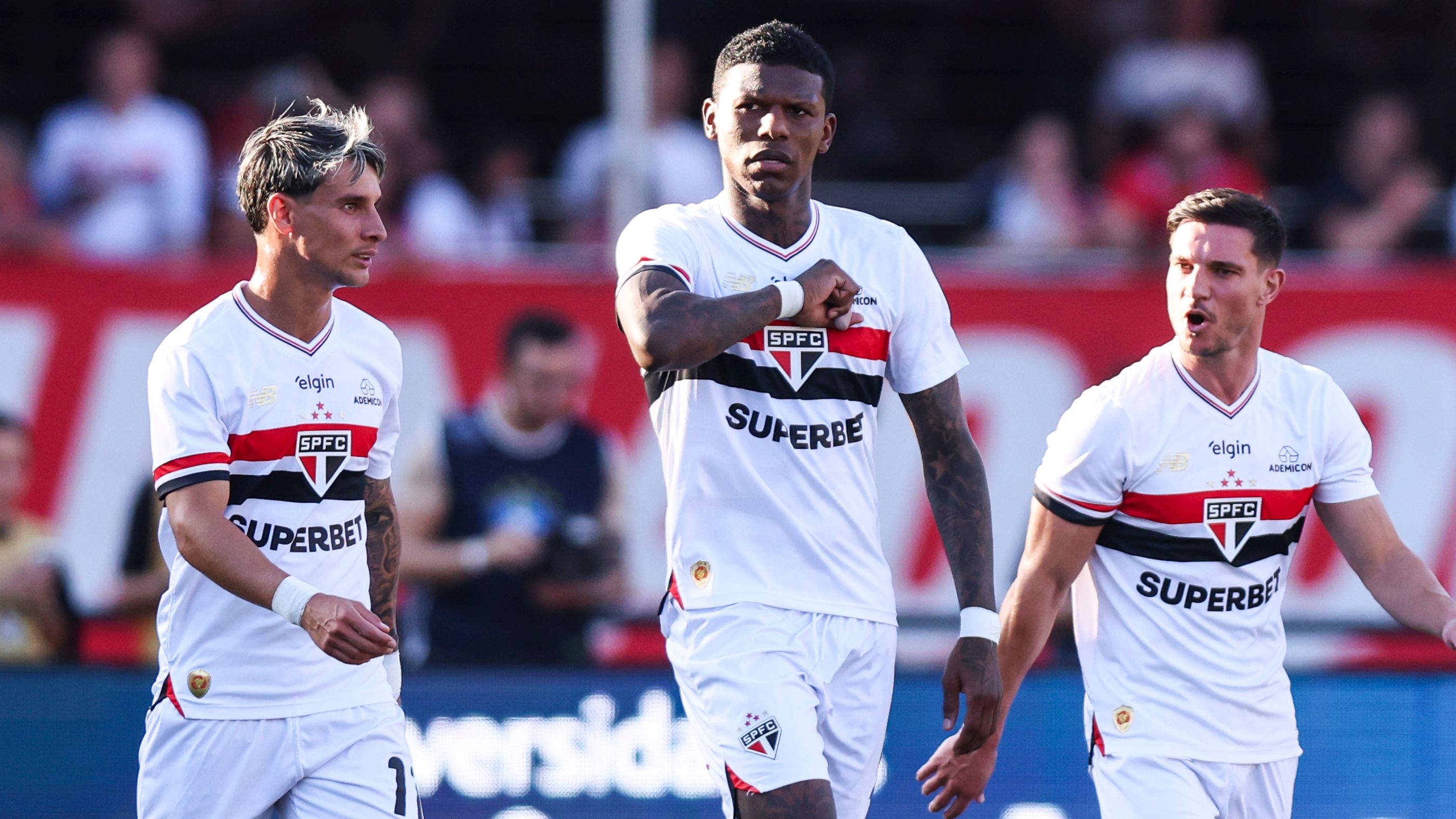 Sao Paulo v Fluminense - Brasileirao 2025