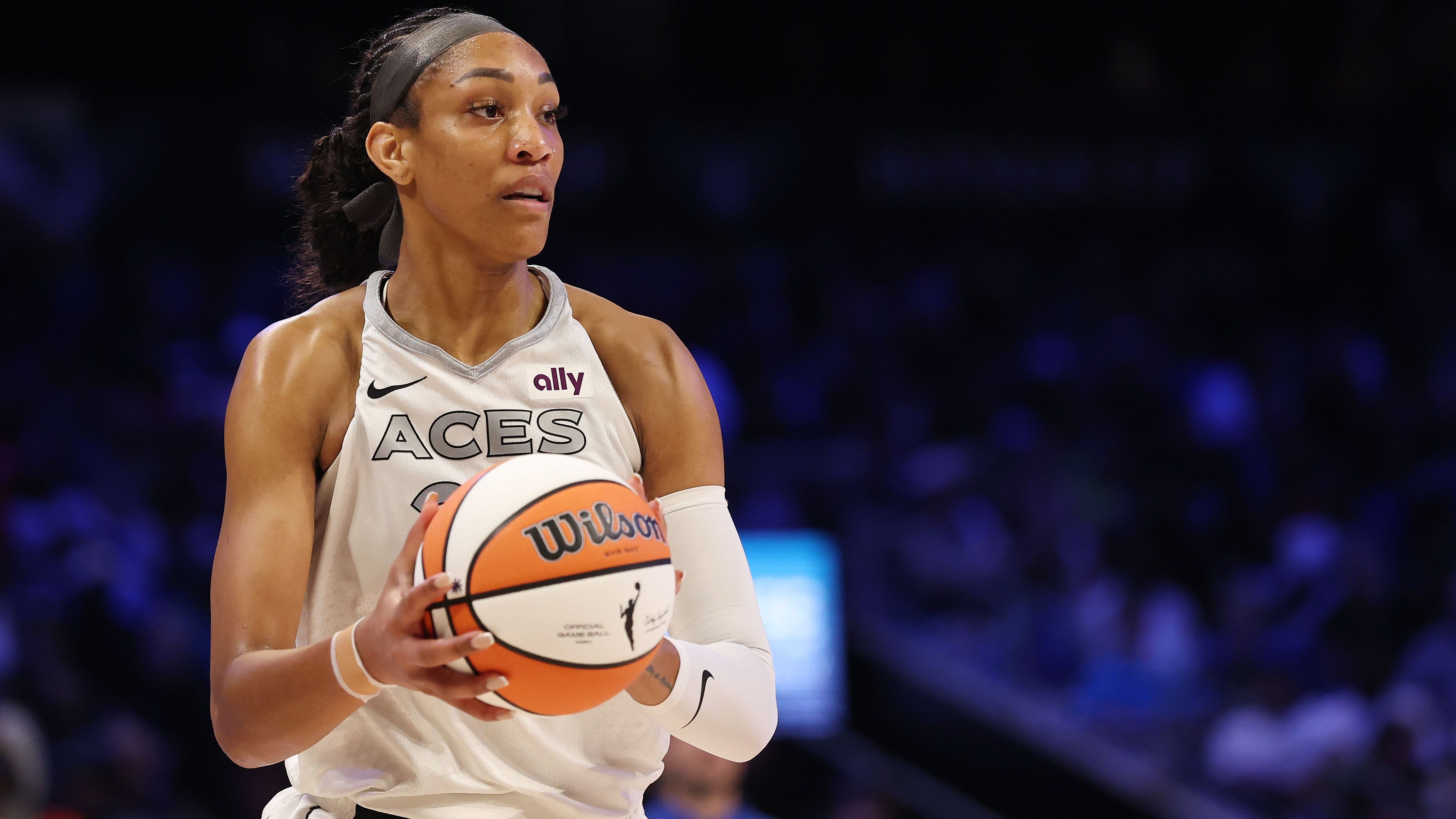 Las Vegas Aces v Dallas Wings