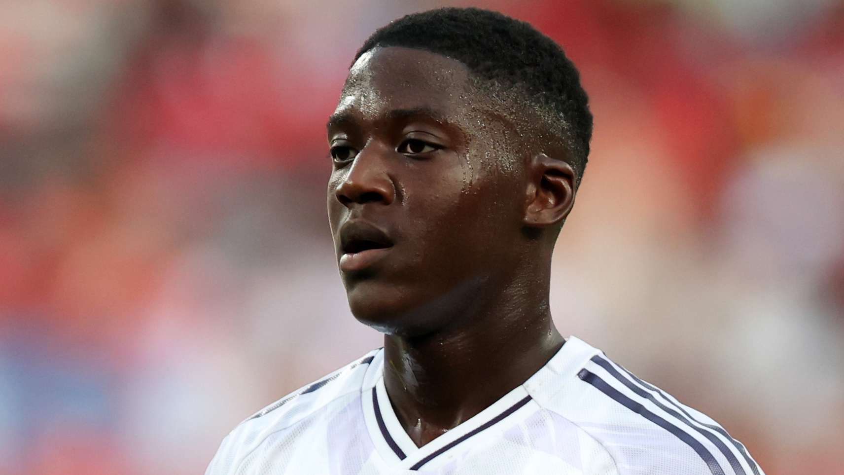 GettyImages-2227413784 Revealed: Kobbie Mainoo has had concerns over Man Utd future for months as midfielder eyes January exit - but he could be denied again