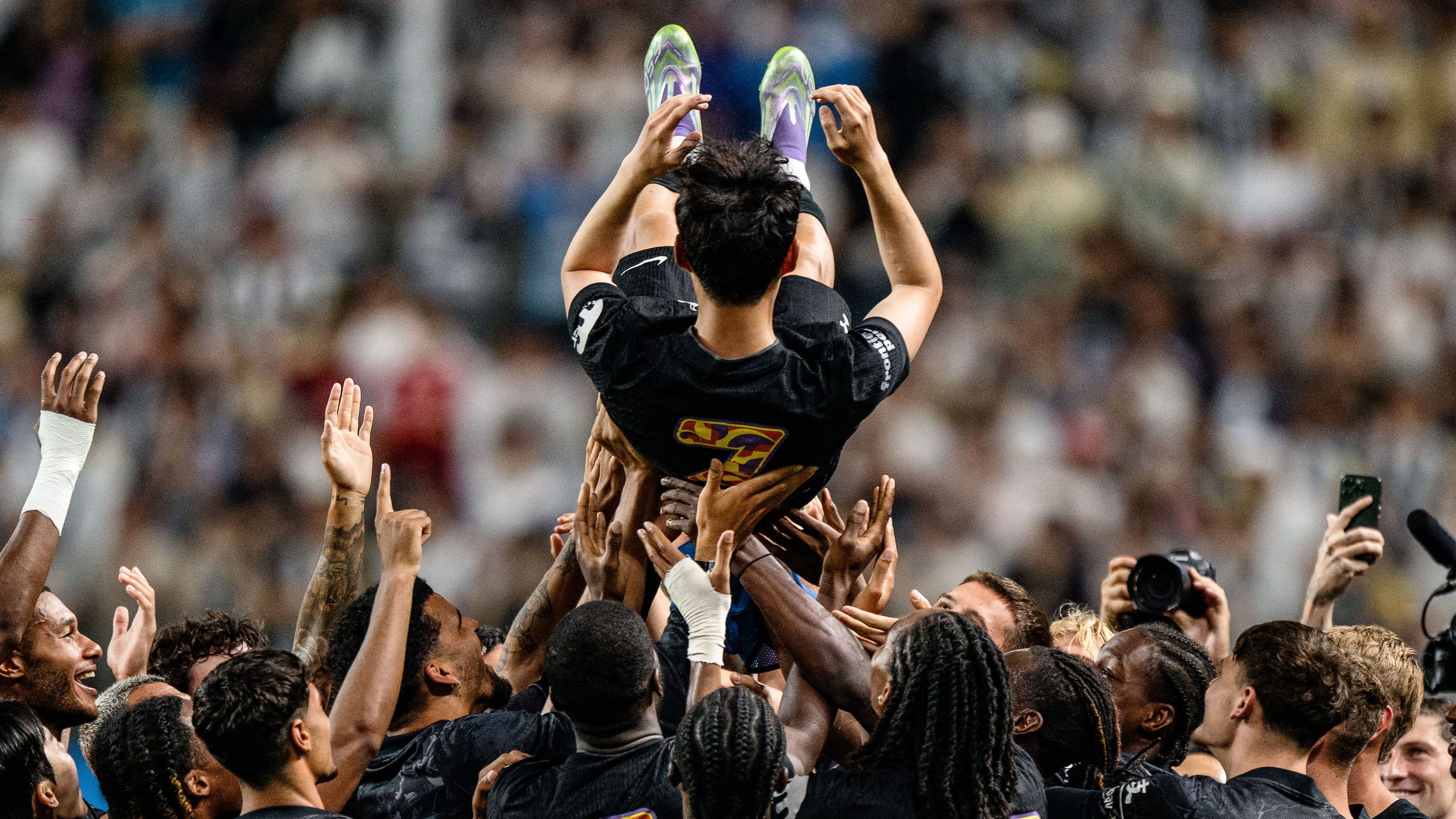 FBL-KOR-ENG-PR-TOTTENHAM-NEWCASTLE