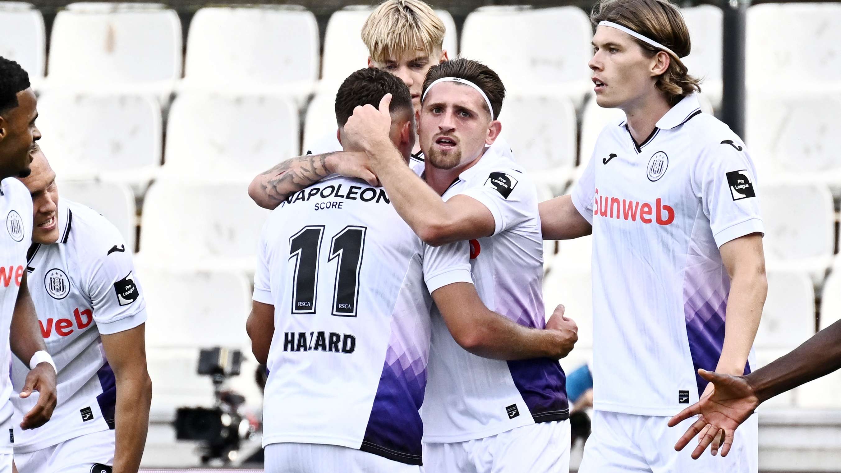 SOCCER JPL D2 CERCLE BRUGGE VS RSC ANDERLECHT