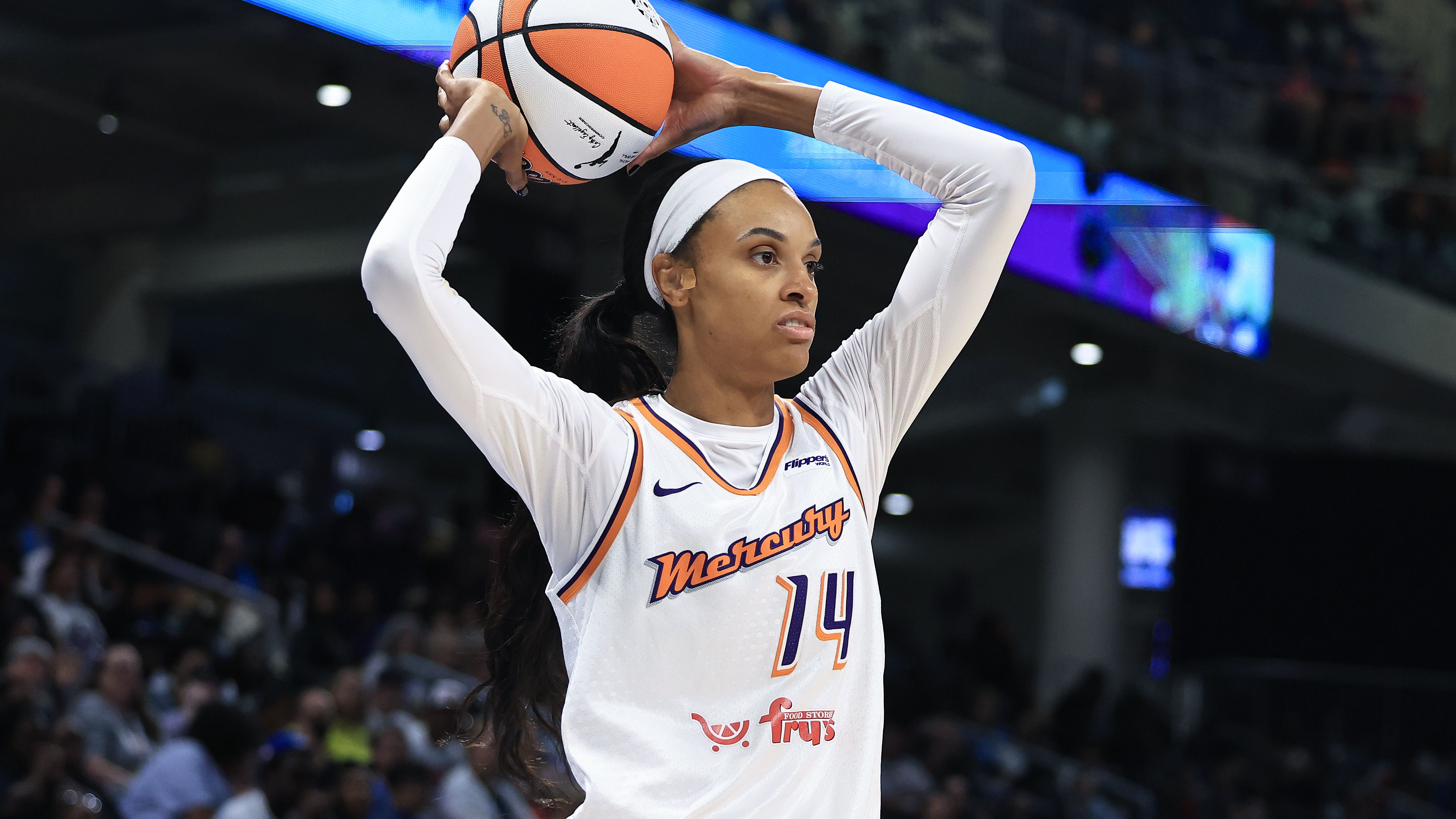Phoenix Mercury v Chicago Sky