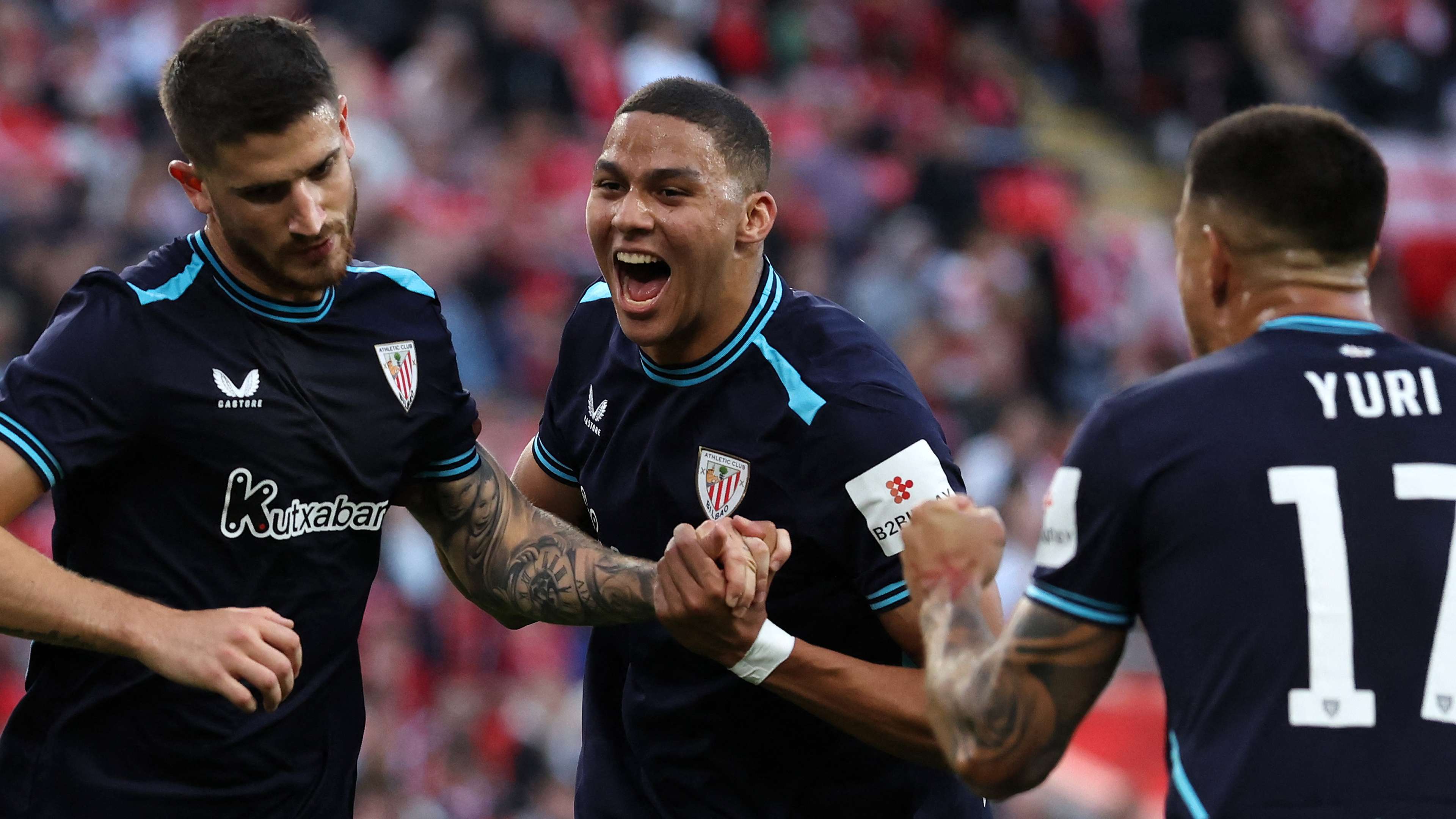 TOPSHOT-FBL-ENG-LIVERPOOL-BILBAO