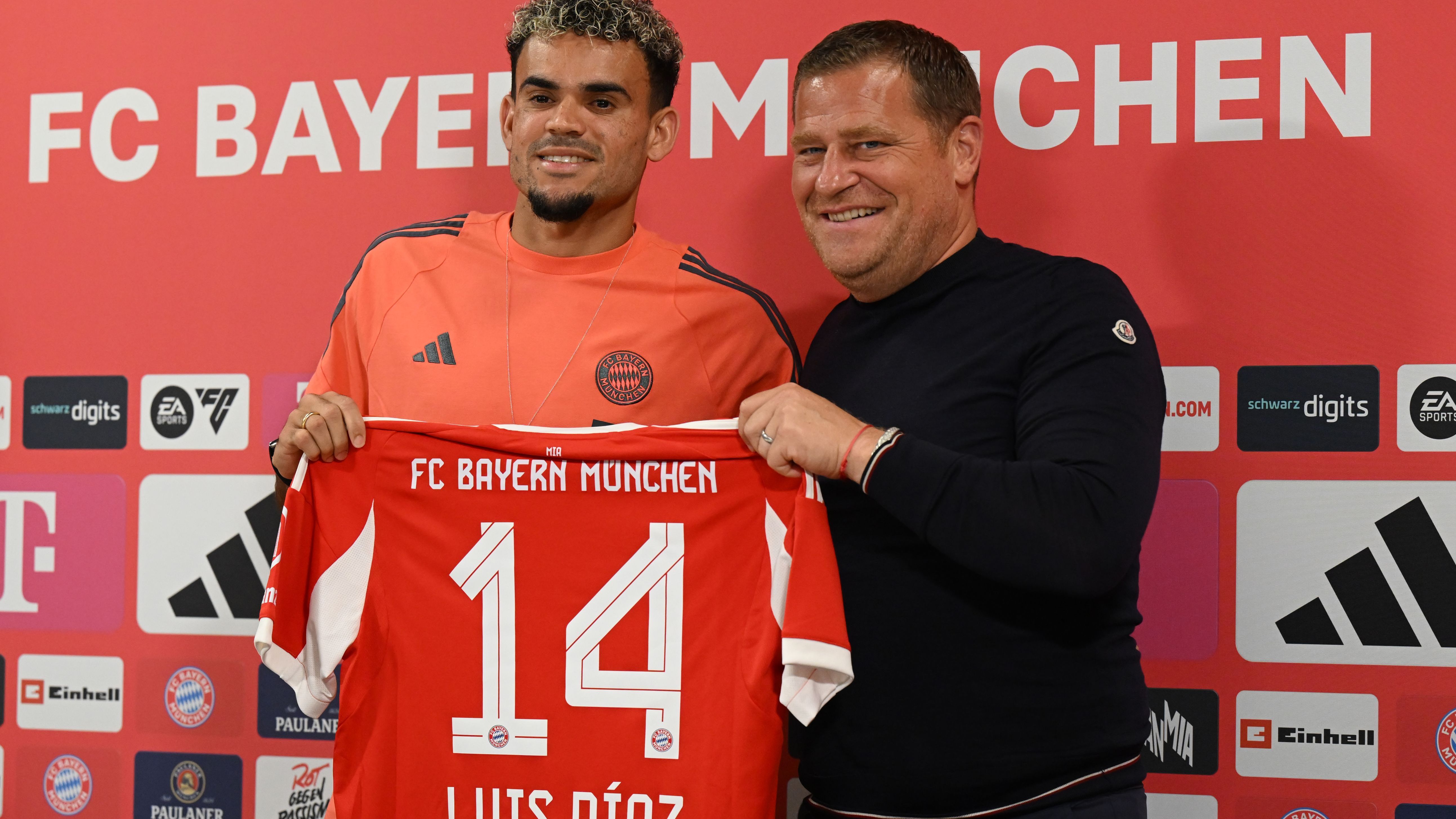 FC Bayern München Present New Signing Luis Diaz