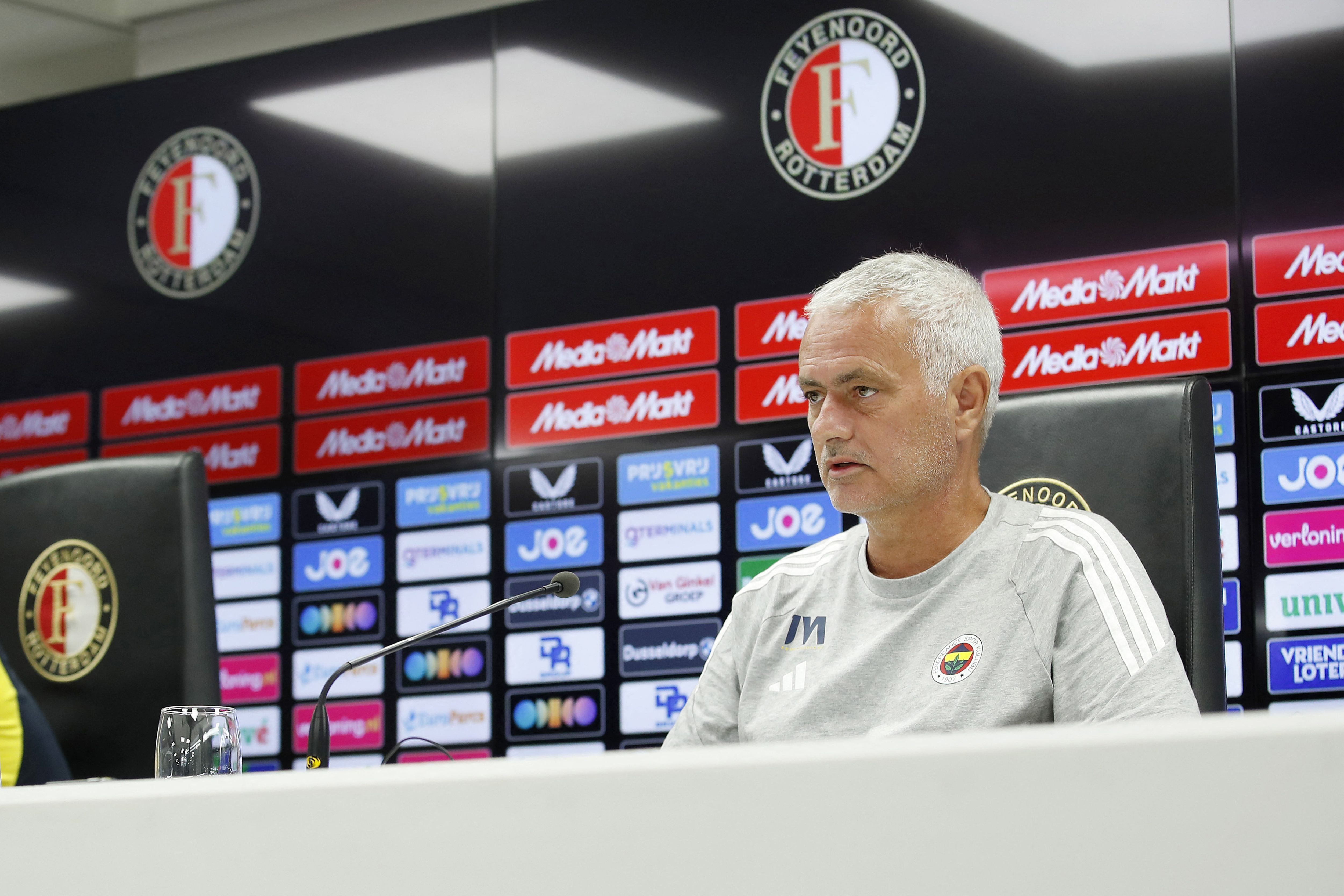 FBL-EUR-C1-QUALIFYING-FENERBAHCE-PRESSER