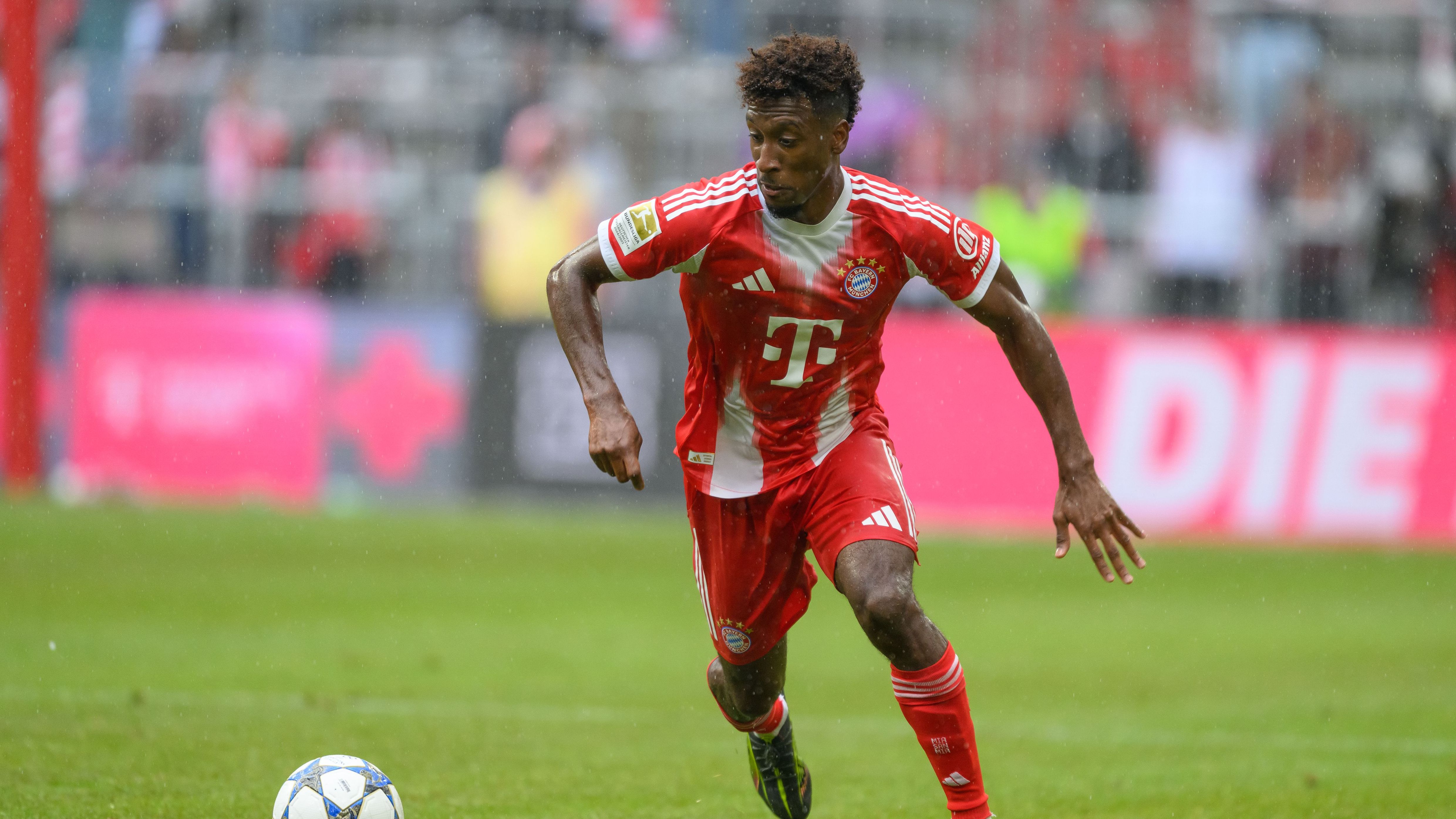 FC Bayern München v Olympique Lyonnais - Pre-Season Friendly