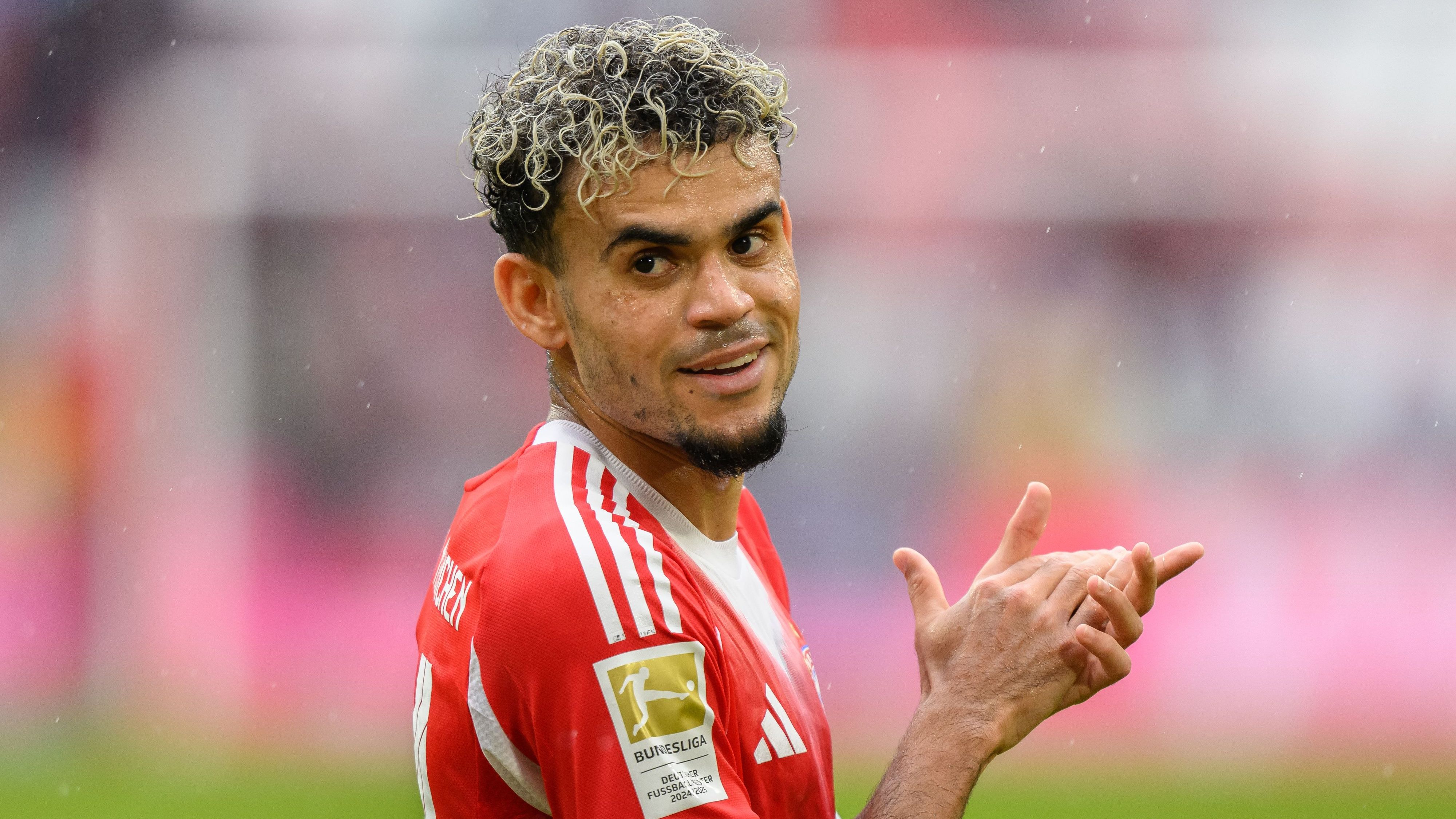 FC Bayern München v Olympique Lyonnais - Pre-Season Friendly