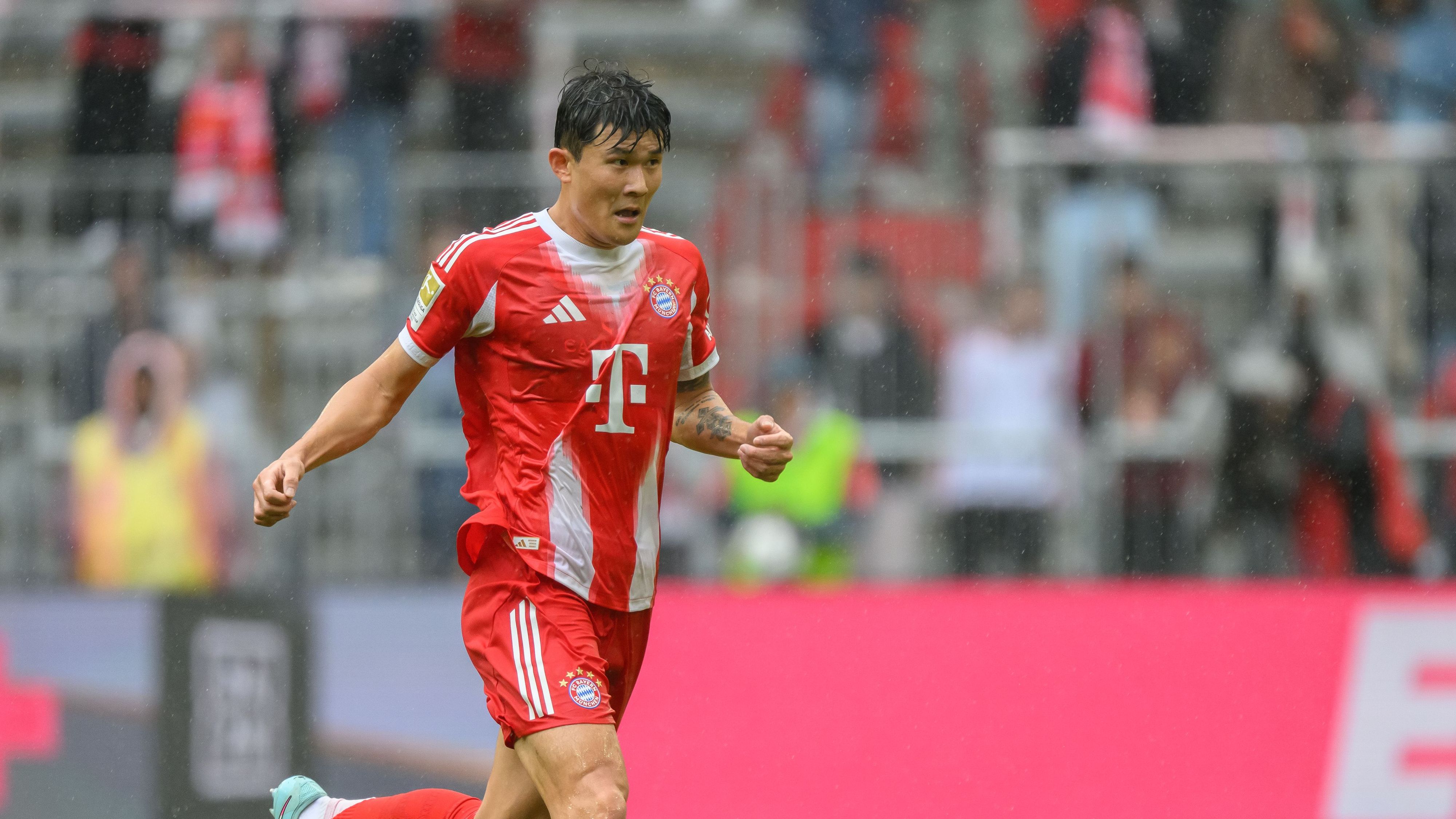 FC Bayern München v Olympique Lyonnais - Pre-Season Friendly