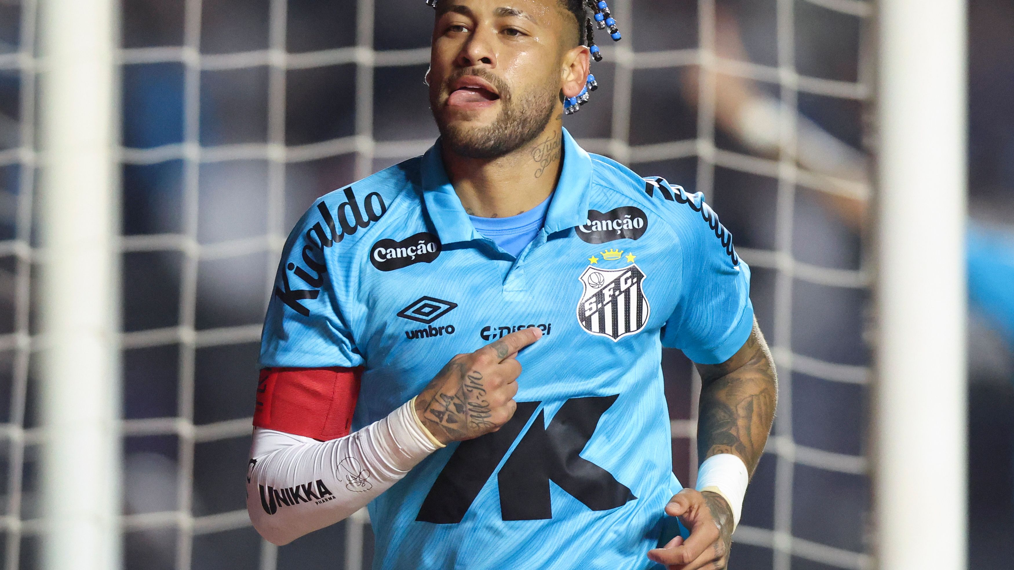 Santos v Juventude - Brasileirao 2025