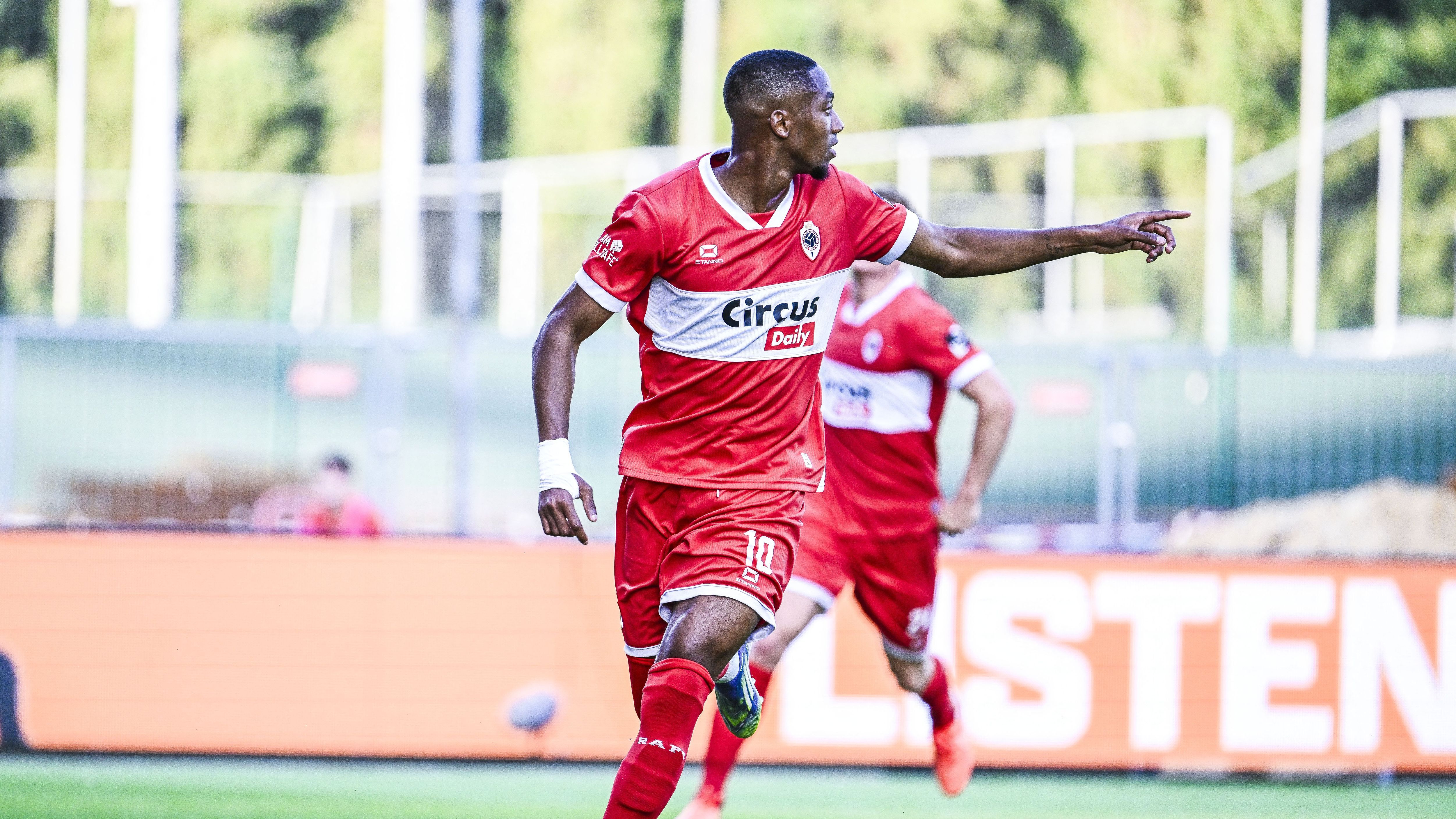 SOCCER JPL D3 ANTWERP FC VS OH LEUVEN