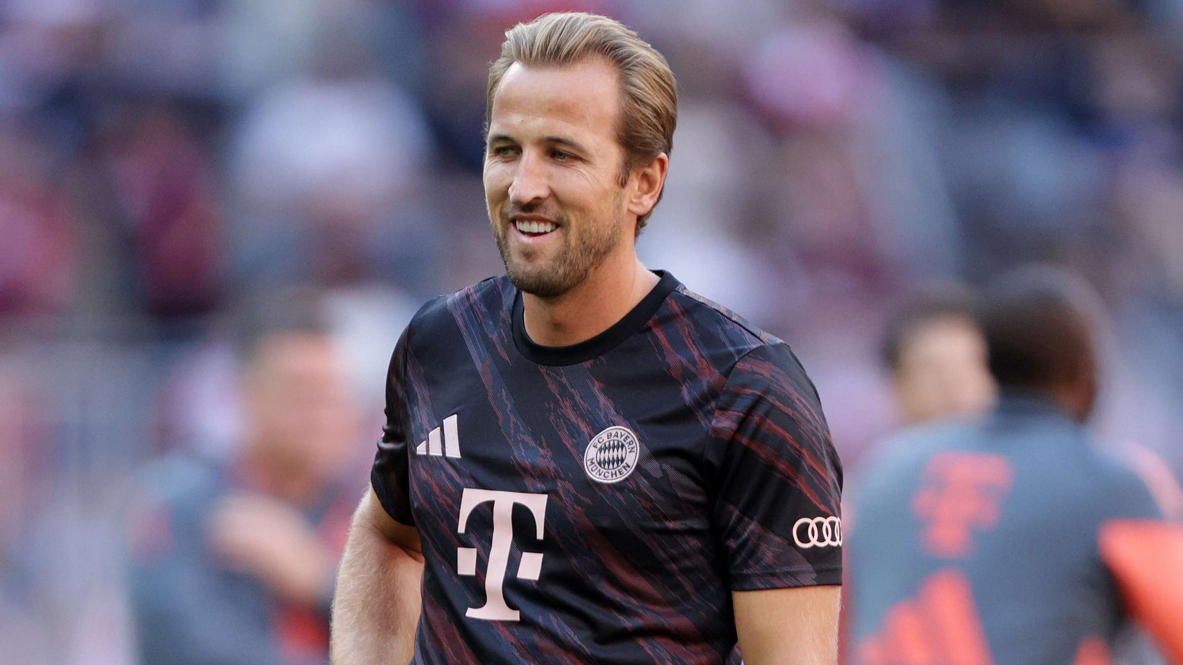 GettyImages-2228952938 'Want him to enjoy himself' - Harry Kane reveals excitement over Tottenham youngster as England captain tells Spurs 'life is good' at Bayern Munich in reunion interview