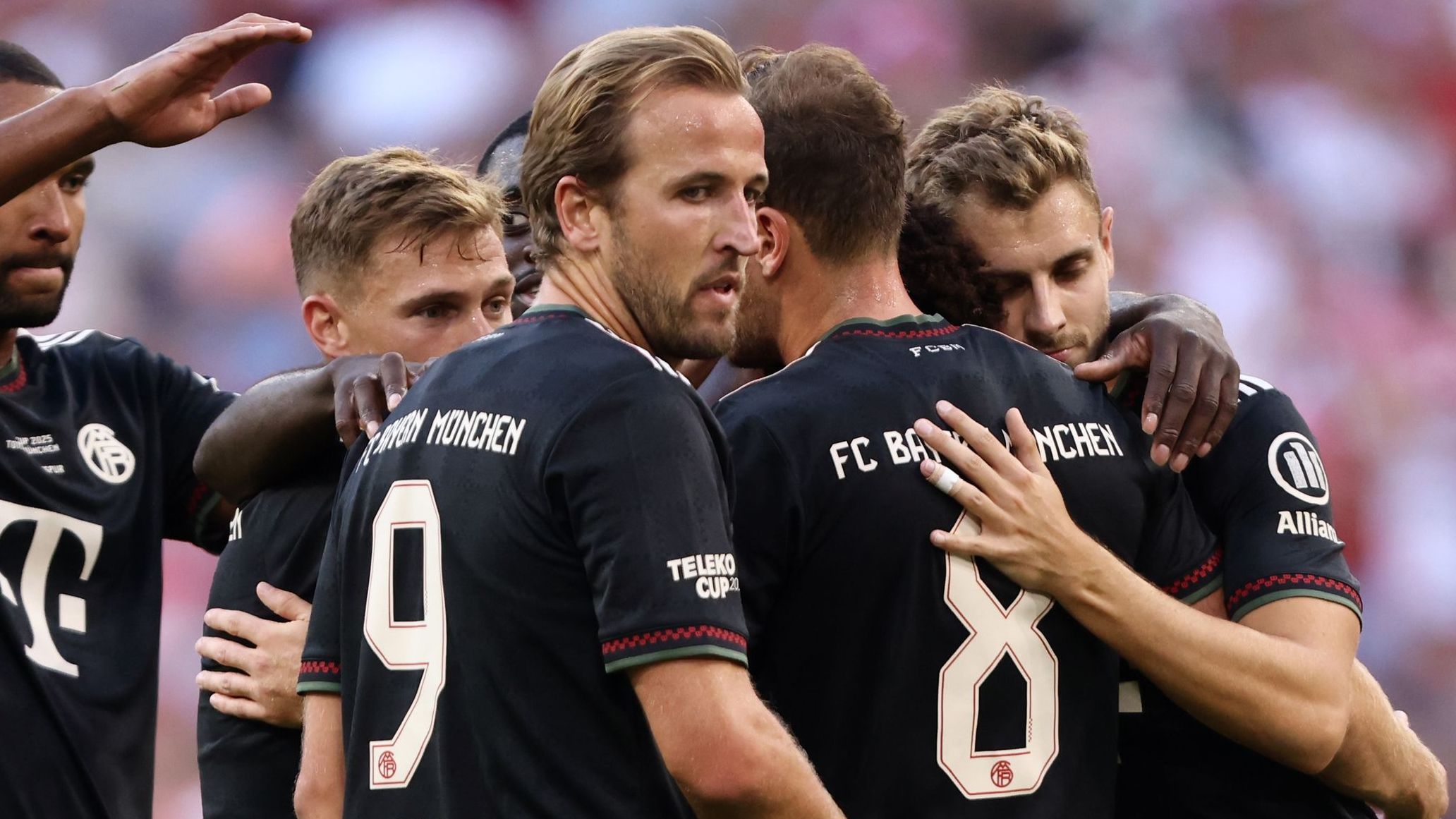 日独交歓サッカー F.C.バイエルン対日本代表 名門バイエルン、伊藤洋輝を電撃獲得！ 4年契約、移籍金は約51億