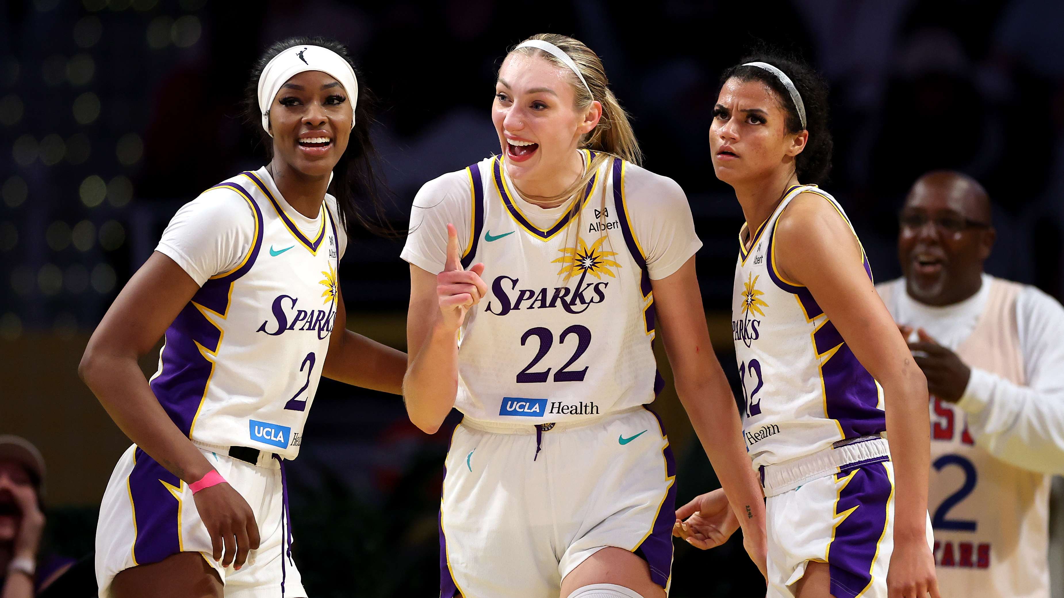 Connecticut Sun v Los Angeles Sparks