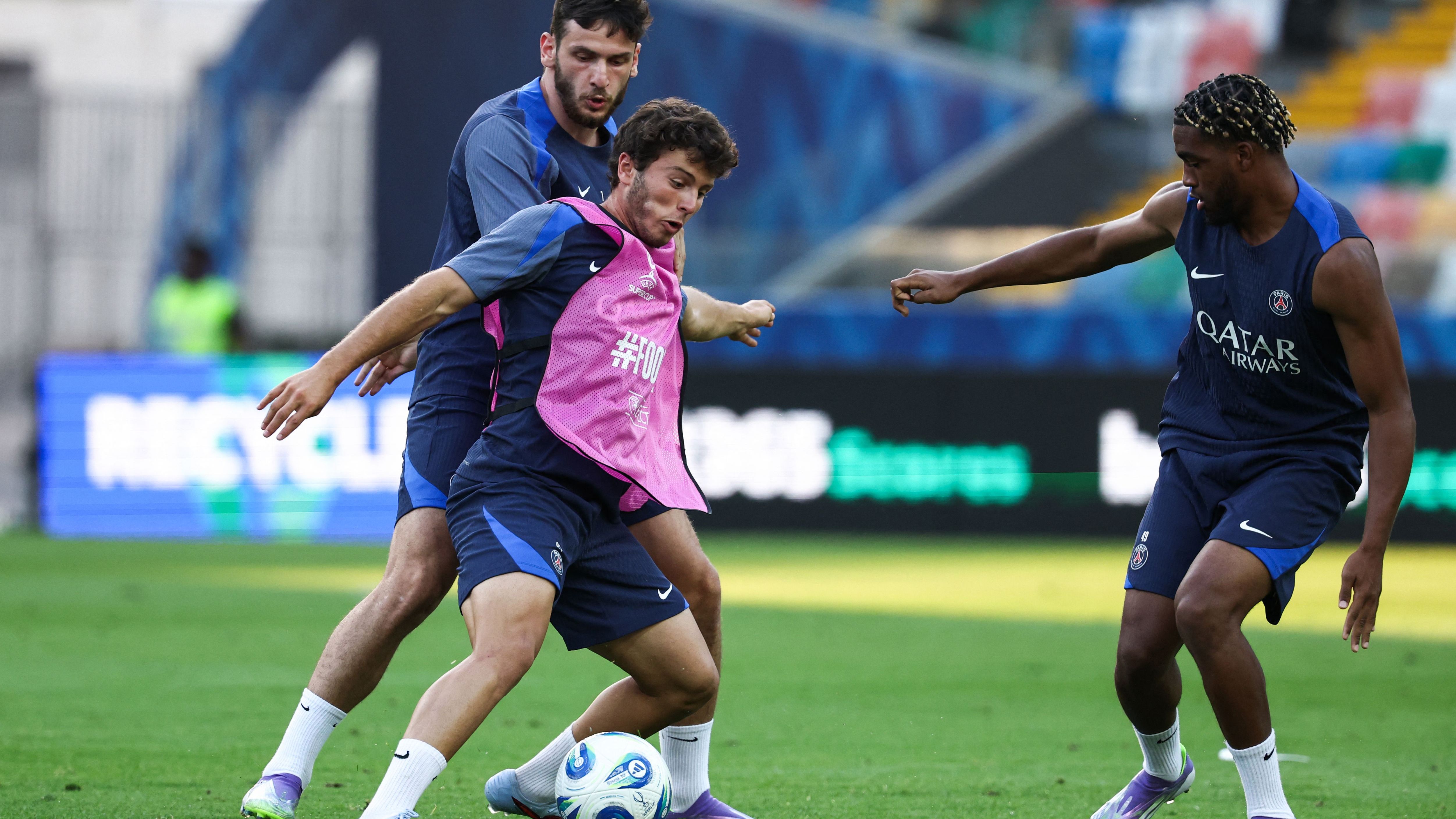 FBL-EUR-SUPERCUP-2025-TRAINING-PSG