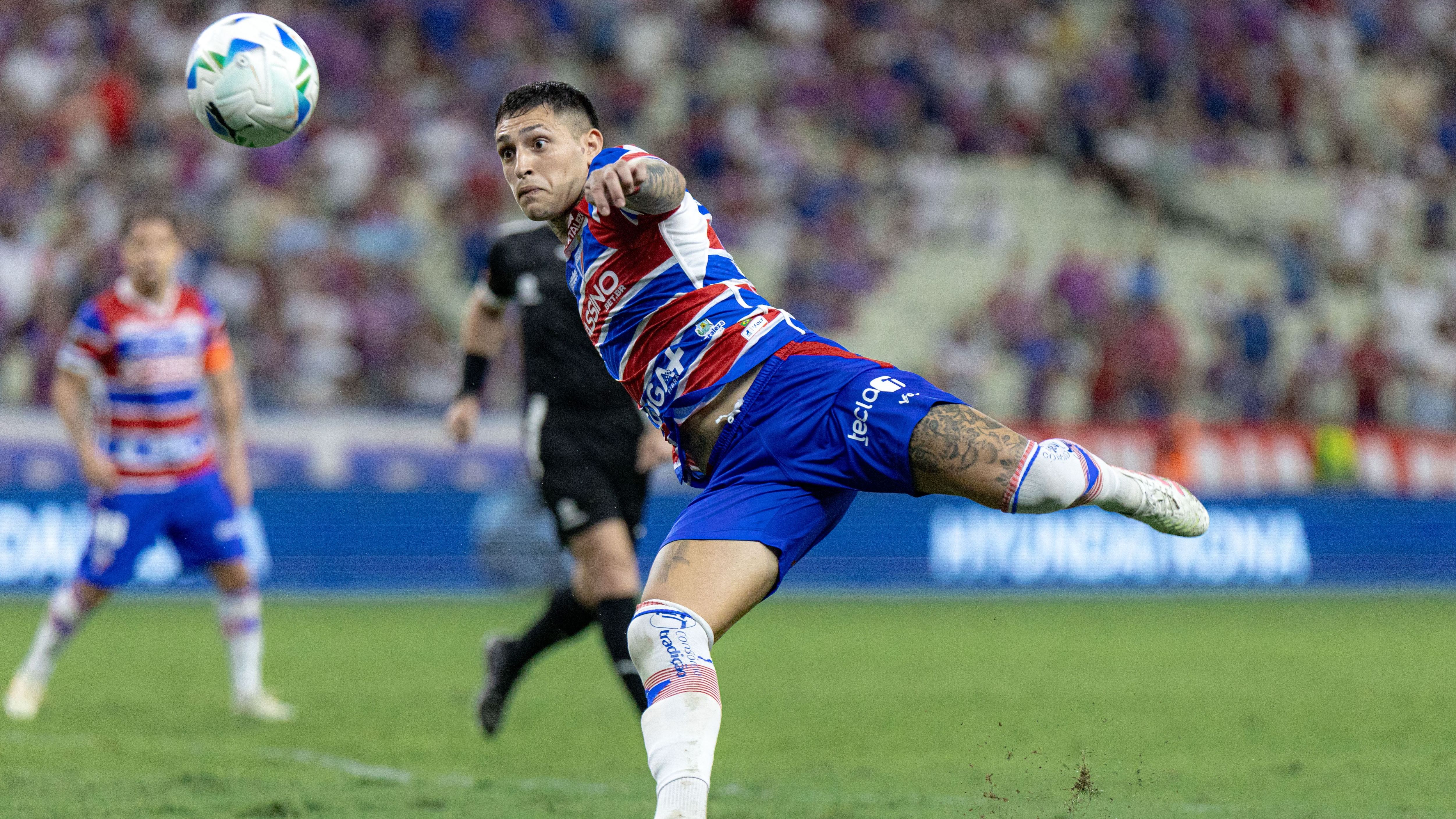 FBL-LIBERTADORES-FORTALEZA-VELEZ