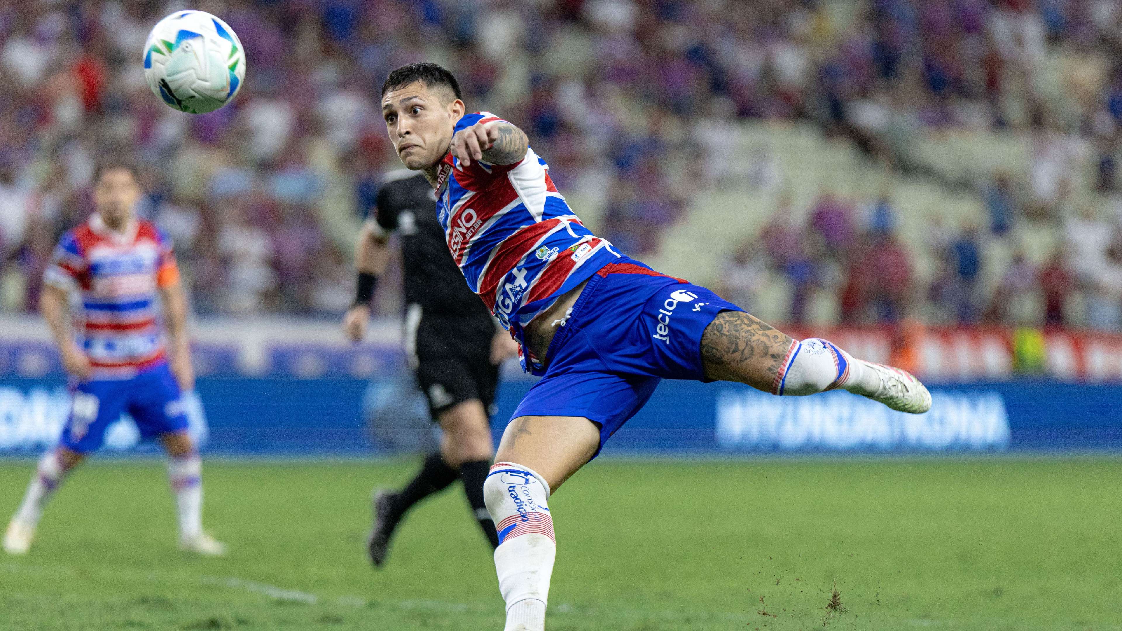 FBL-LIBERTADORES-FORTALEZA-VELEZ