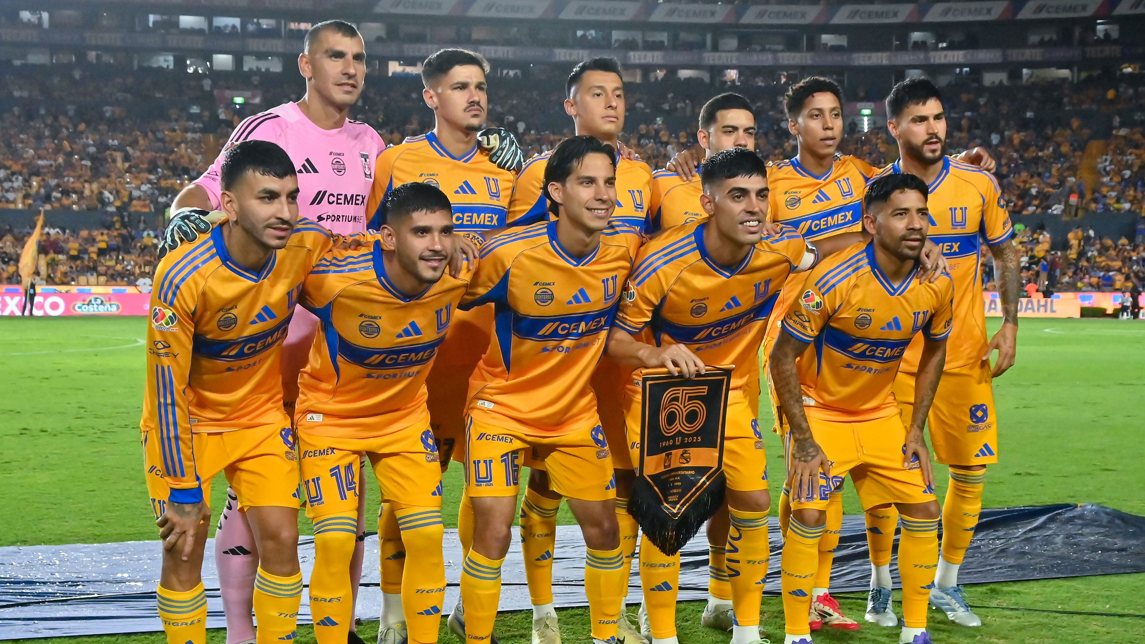 Tigres UANL v Puebla - Torneo Apertura 2025 Liga MX
