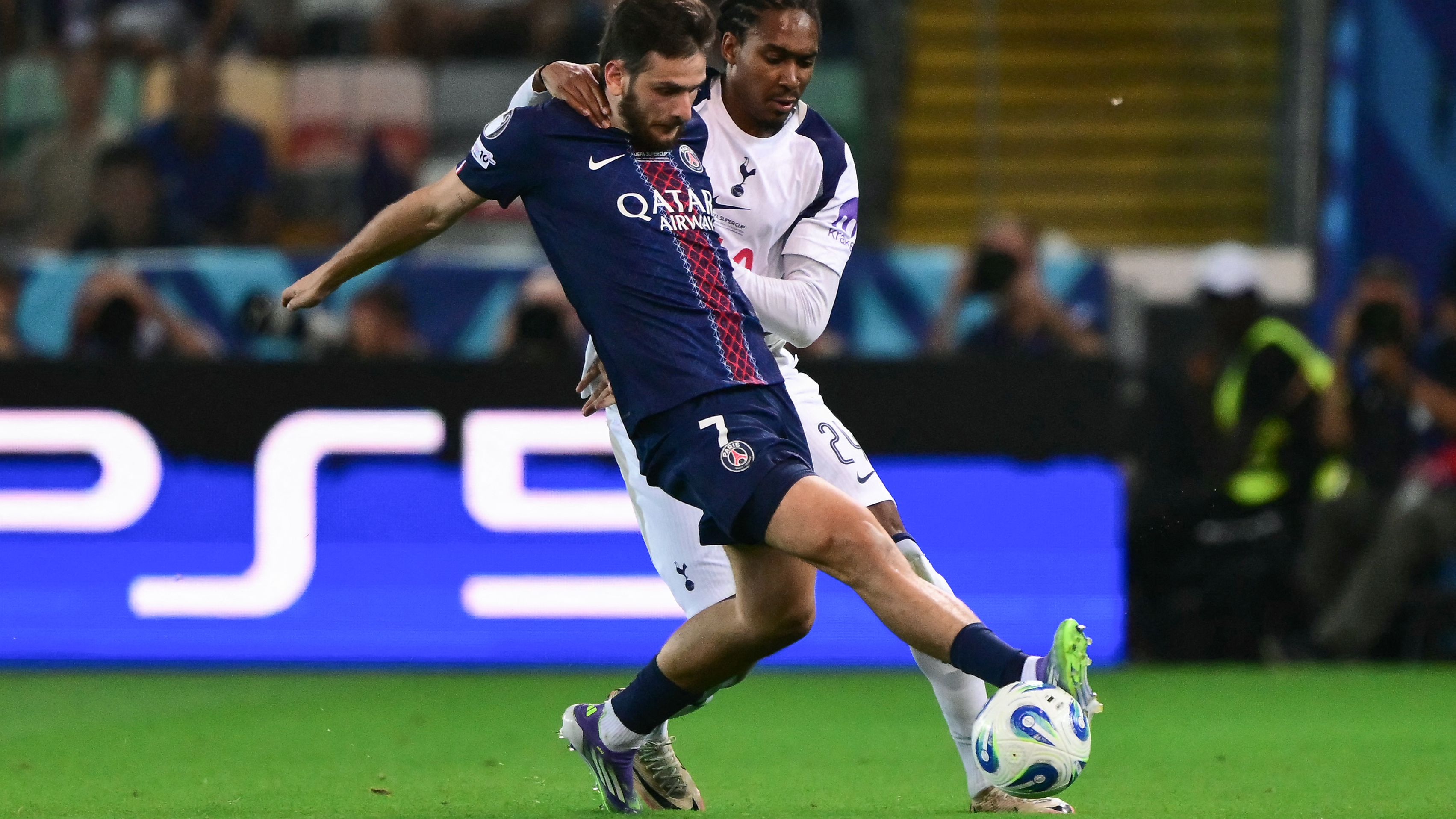 FBL-EUR-SUPERCUP-2025-PSG-TOTTENHAM