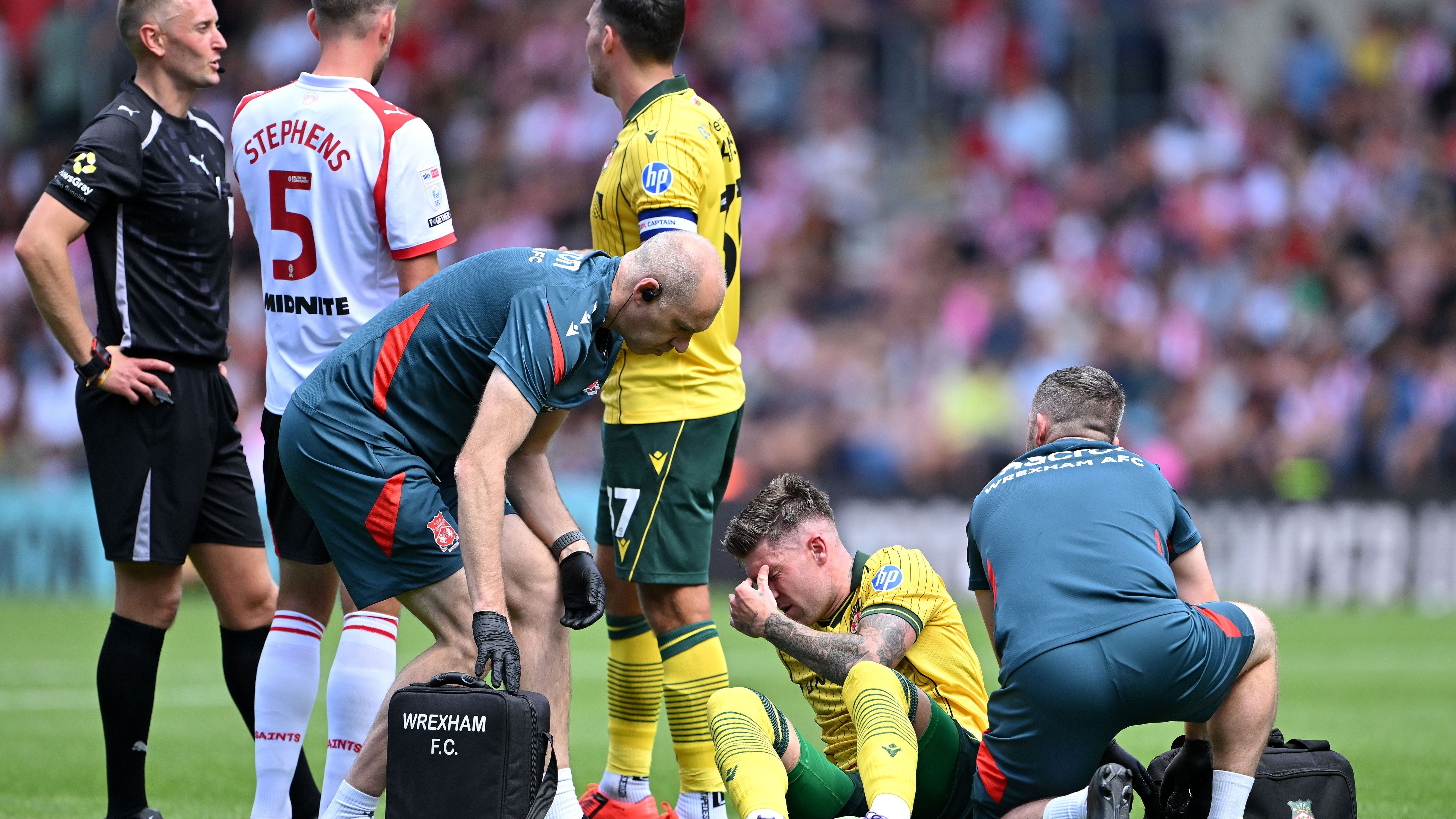 Southampton v Wrexham AFC - Sky Bet Championship