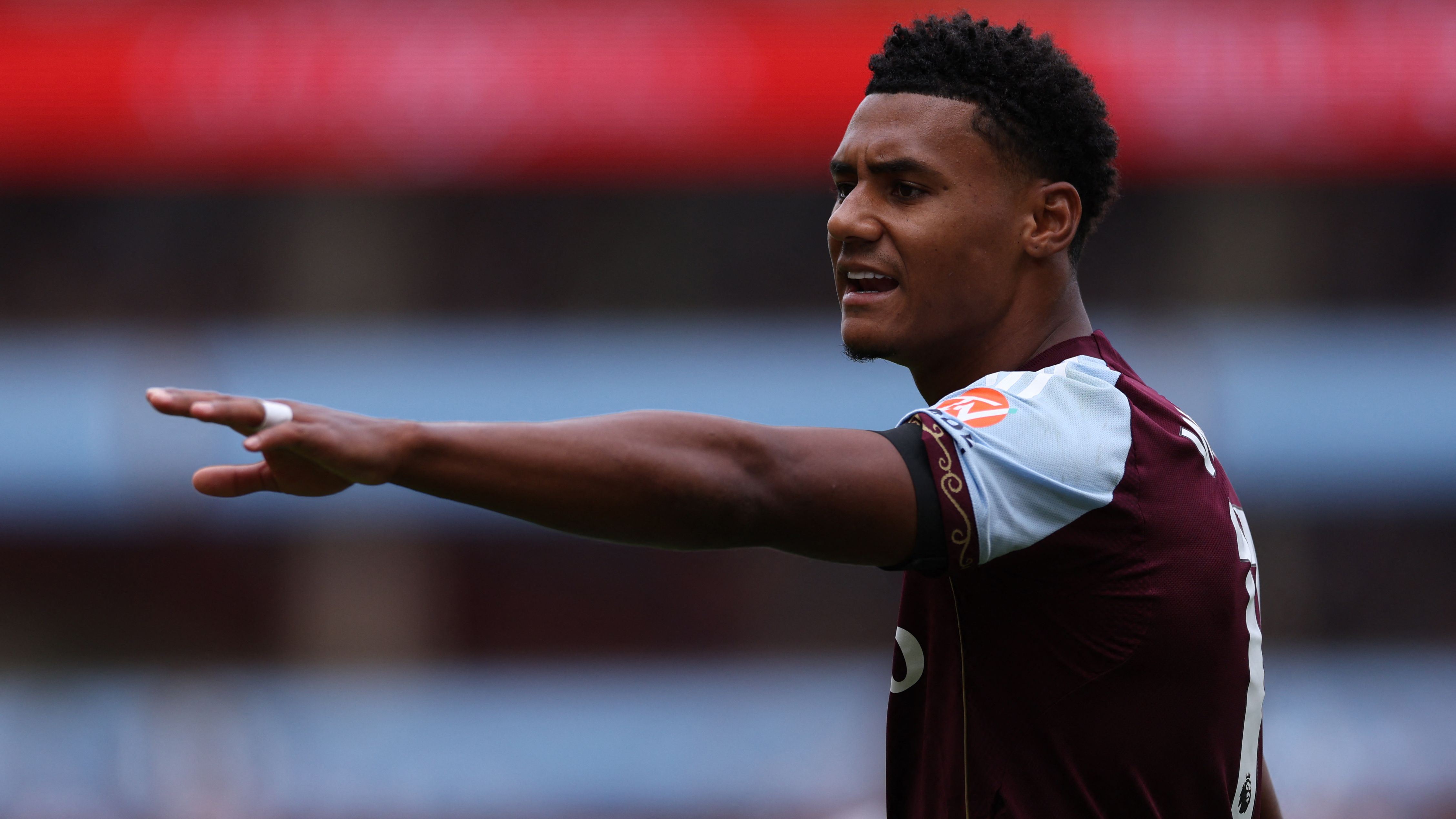 FBL-ENG-PR-ASTON VILLA-NEWCASTLE