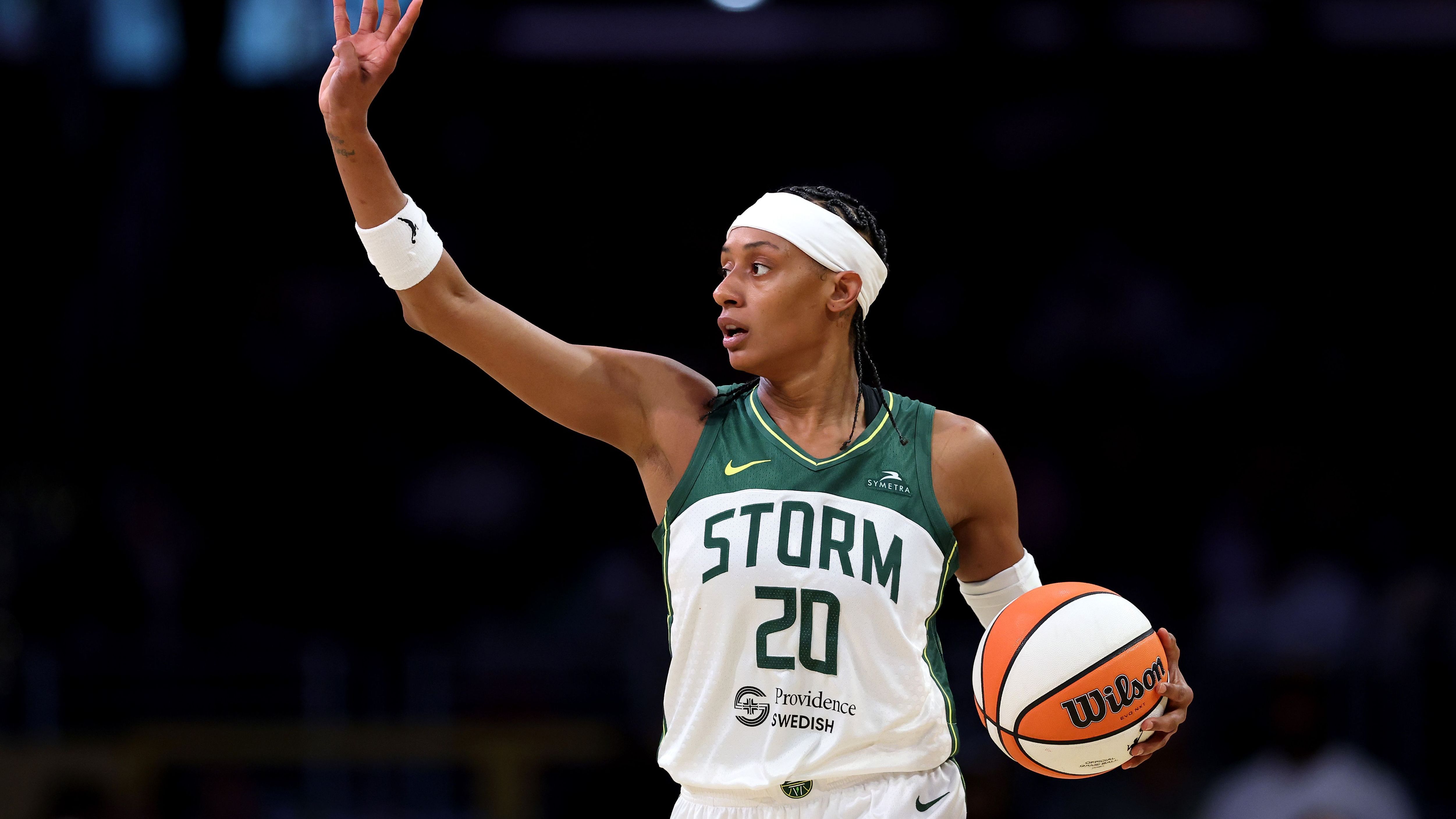 Seattle Storm v Los Angeles Sparks