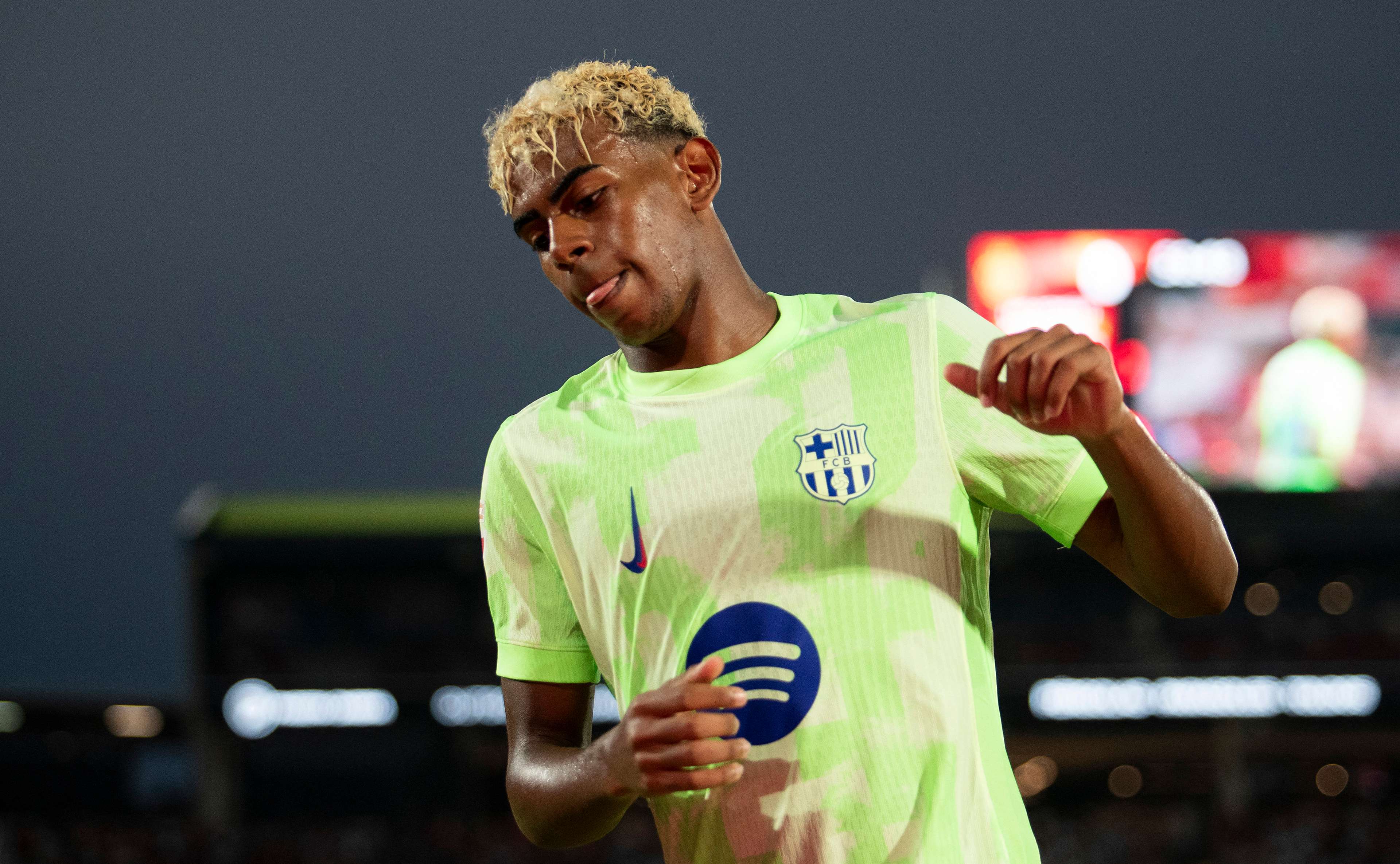 FBL-ESP-LIGA-MALLORCA-BARCELONA