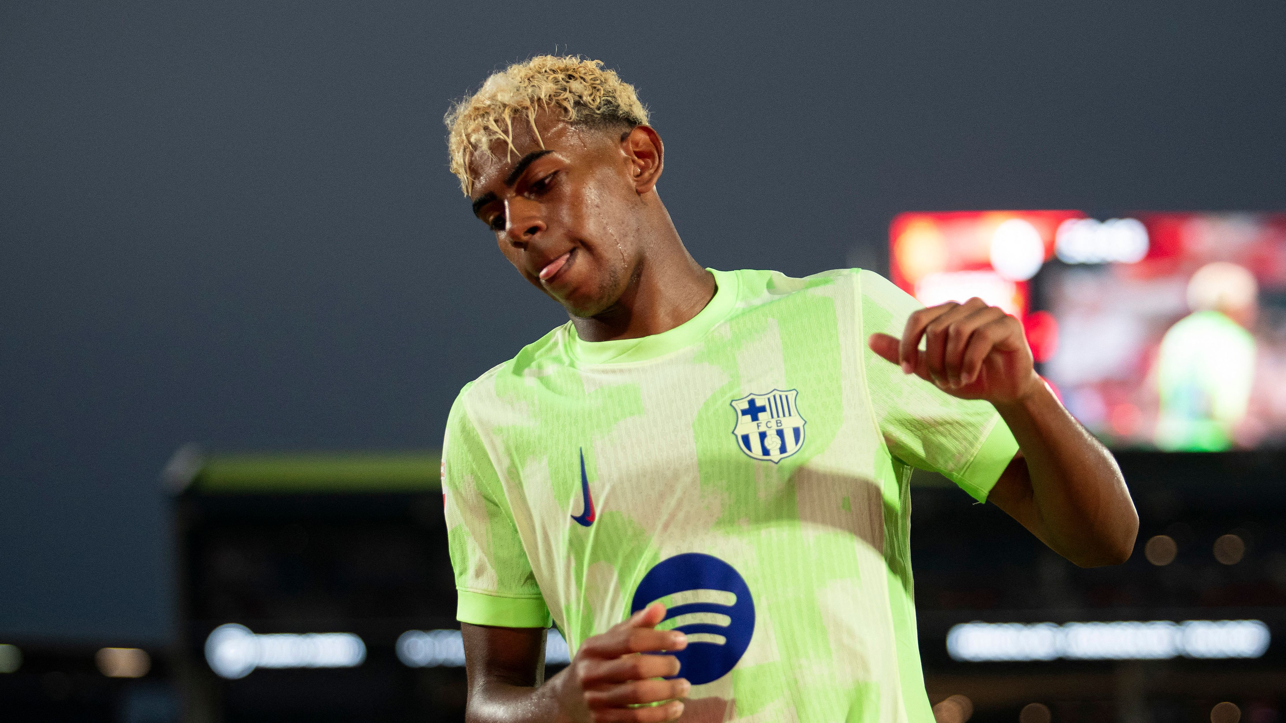 FBL-ESP-LIGA-MALLORCA-BARCELONA